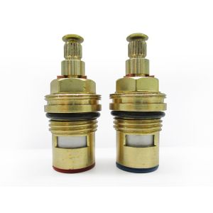Image of Plumbsure Brass Threaded Tap gland ¼" (Dia)8mm Pack of 2