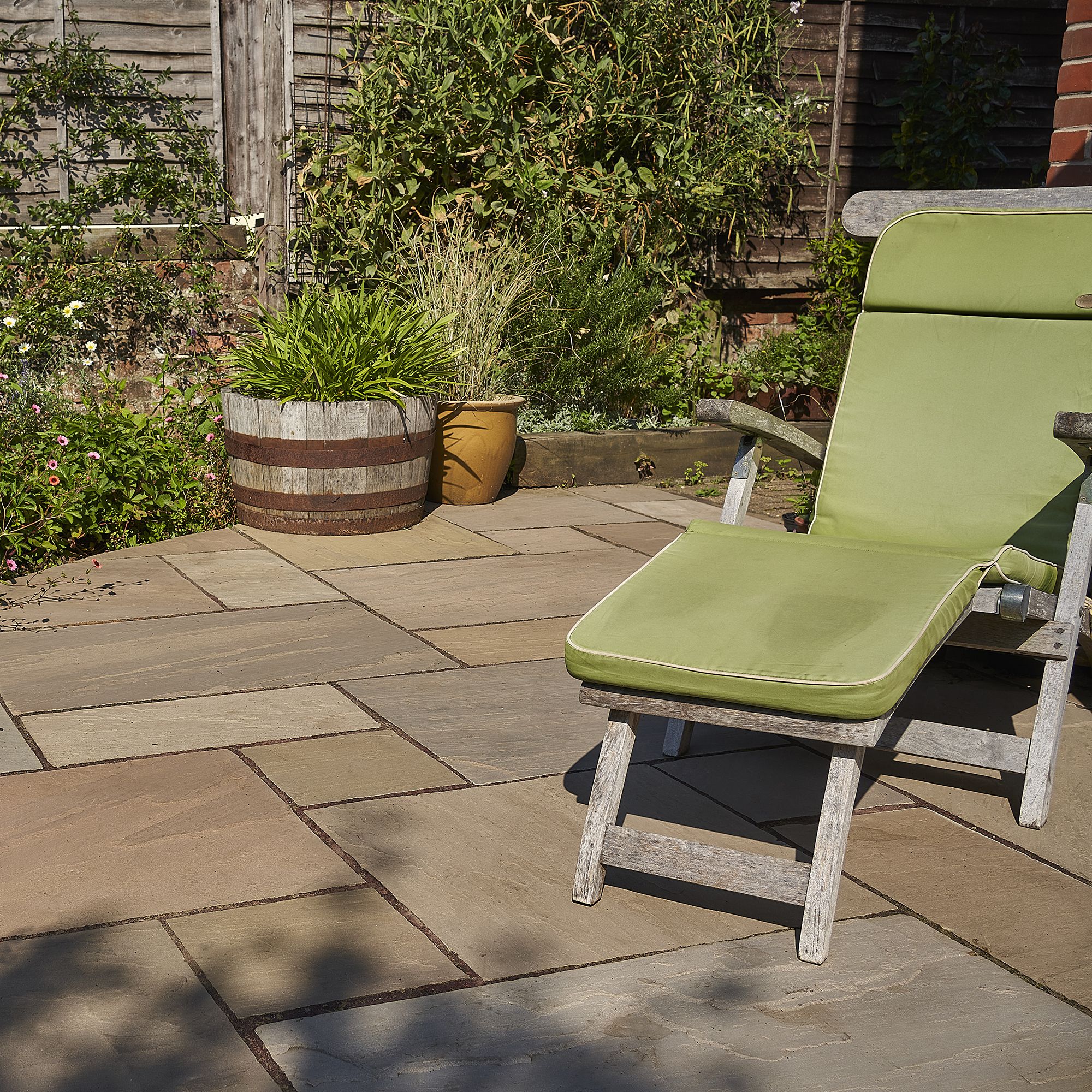 RAJ Blend Natural sandstone Paving slab (L)450mm (W)450mm