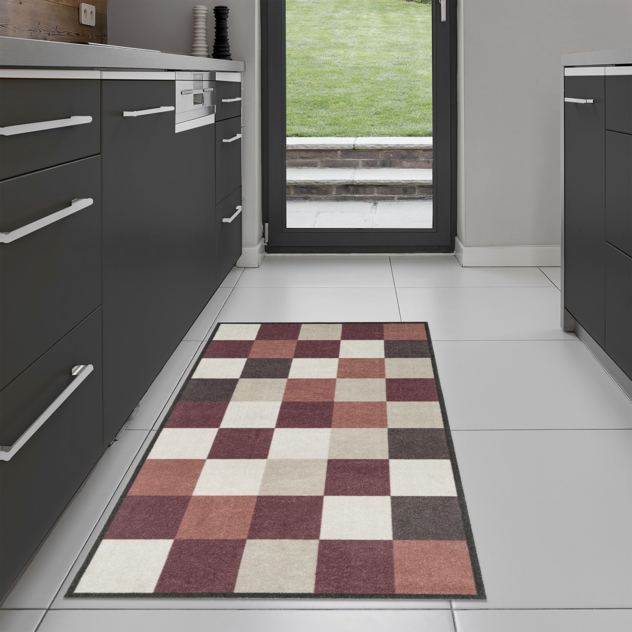 Recylon Red Squares Heavy duty Mat, 120cm x 67cm