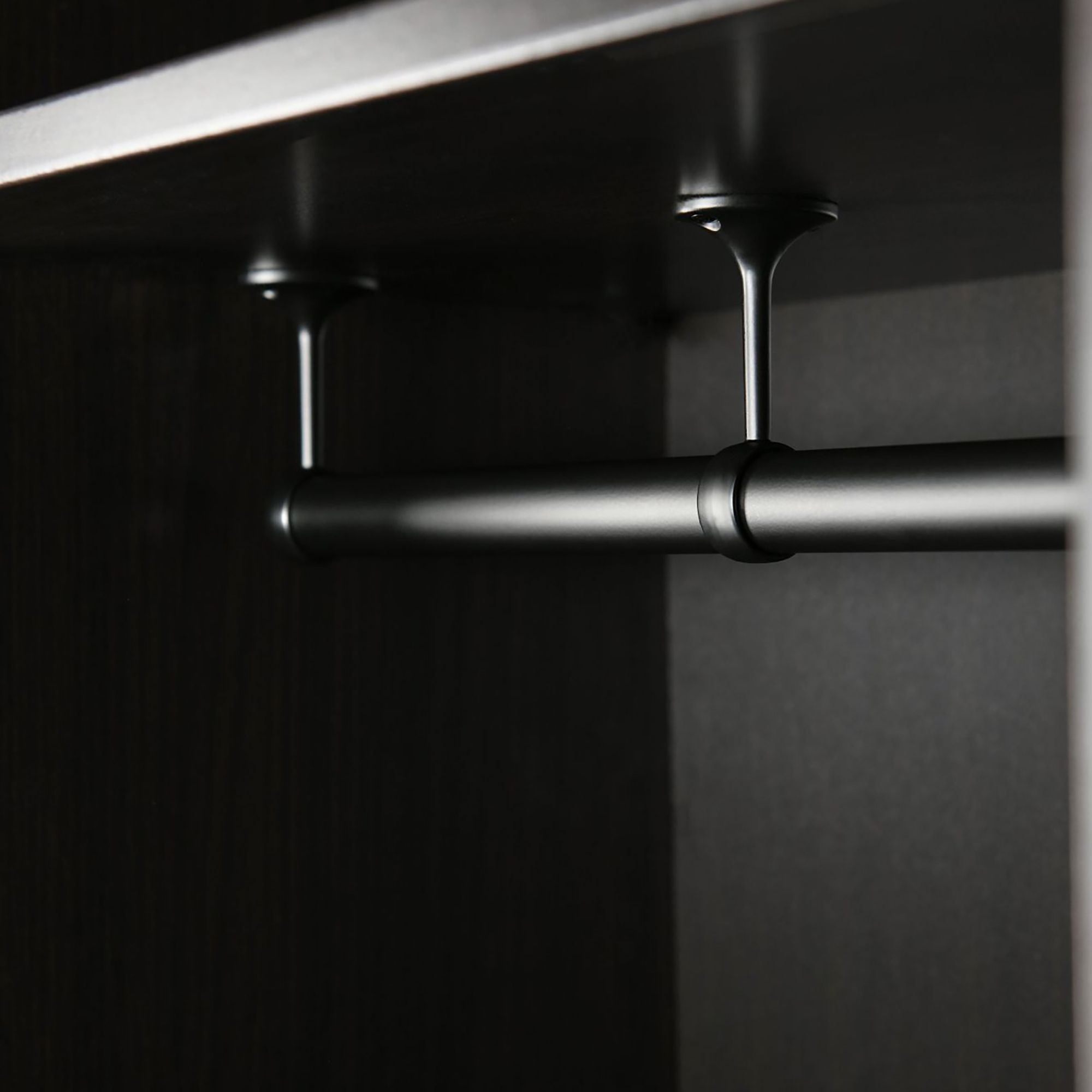 Rothley Matt Black Zinc alloy Rail end bracket (Dia)25mm