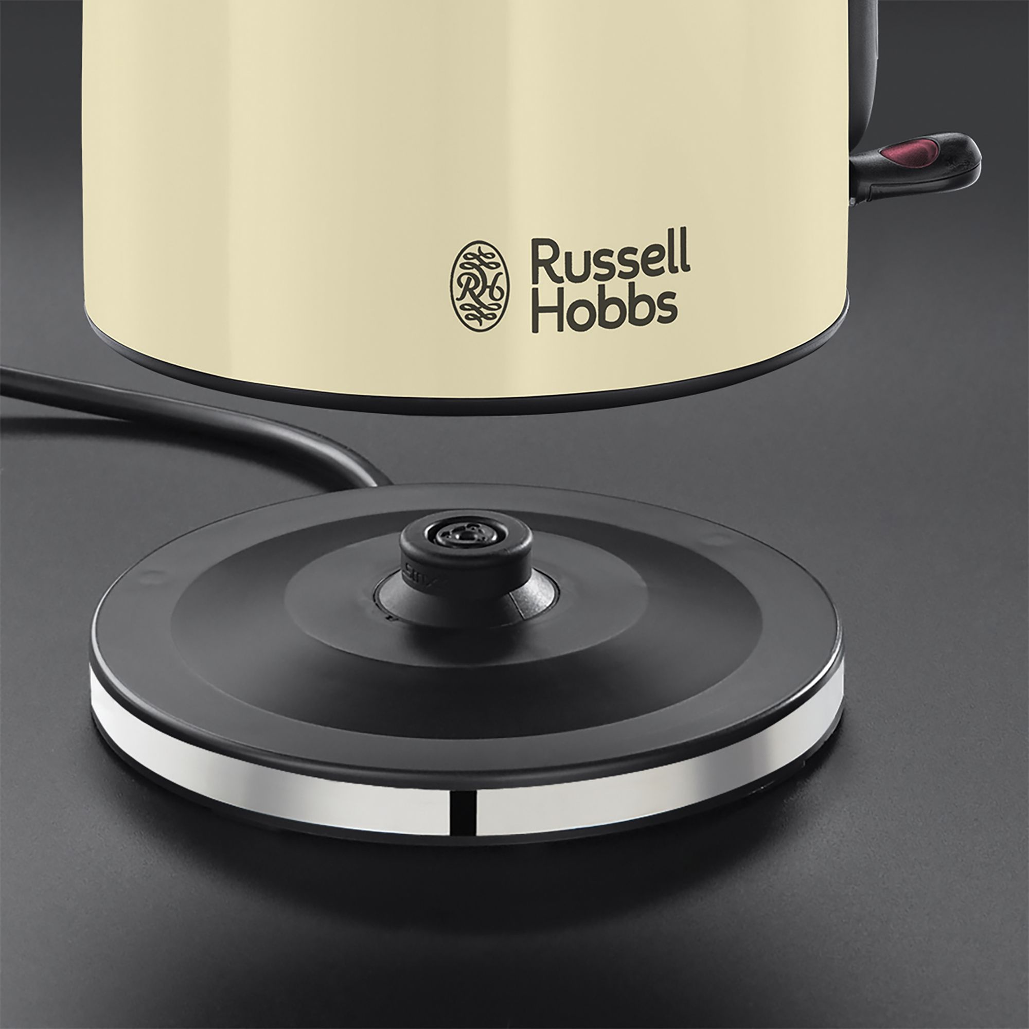 Russell Hobbs Colours Cream Kettle