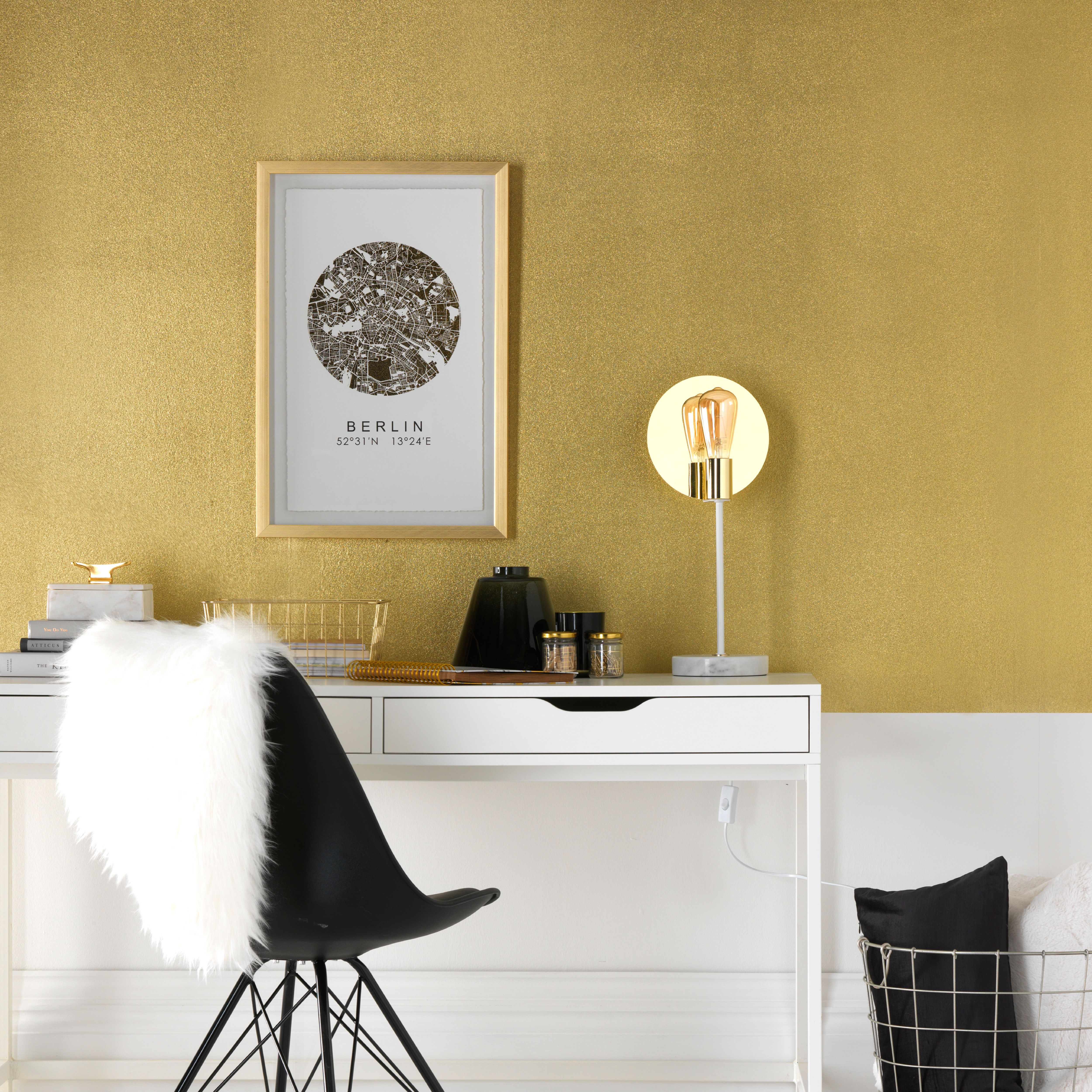 Rust-Oleum Ultra Shimmer Gold Glitter effect Mid sheen Multi-surface Topcoat Paint glitter, 750ml