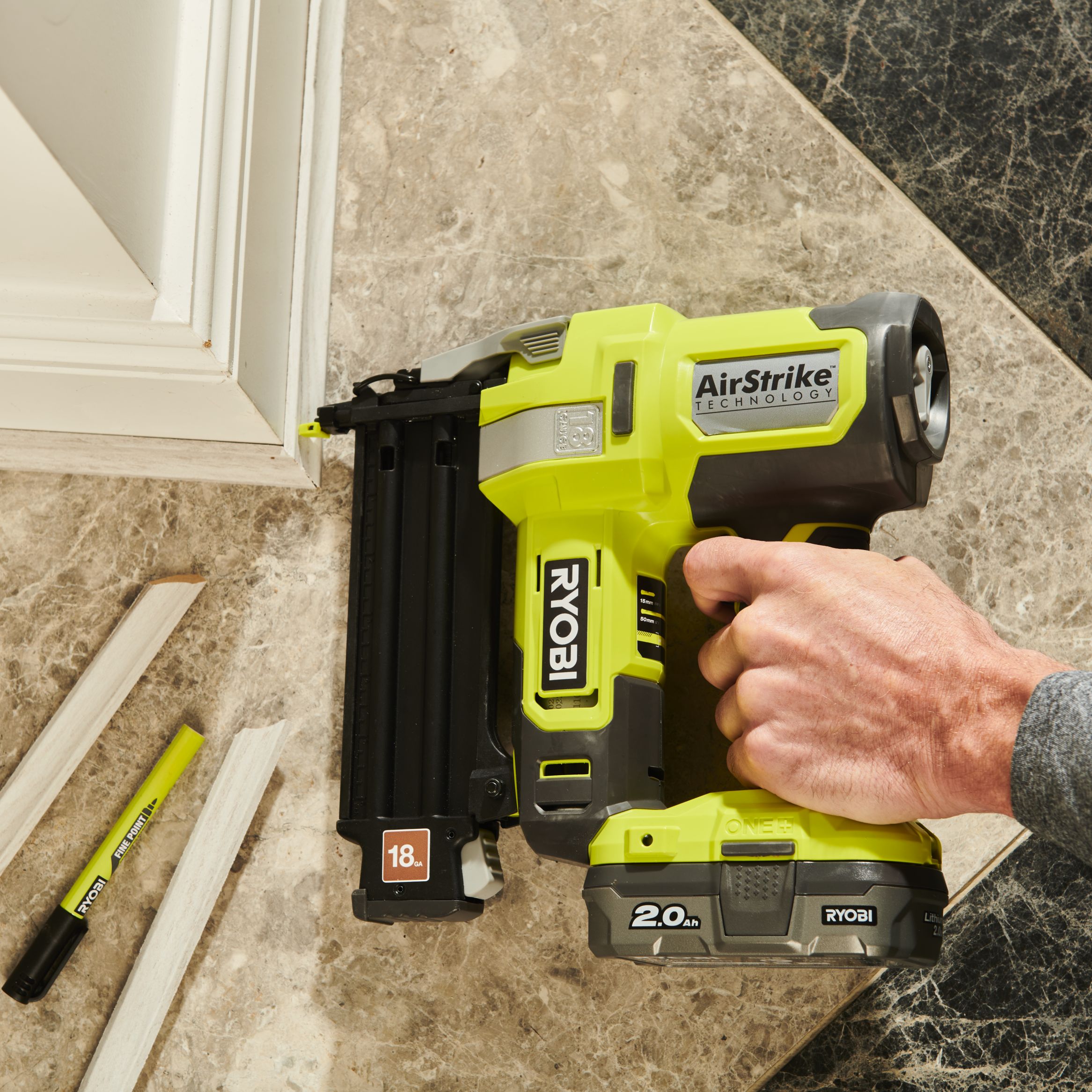 Ryobi 18V 50mm 1 x 4Ah Li-ion One+ Second fix Cordless Straight Nail gun
