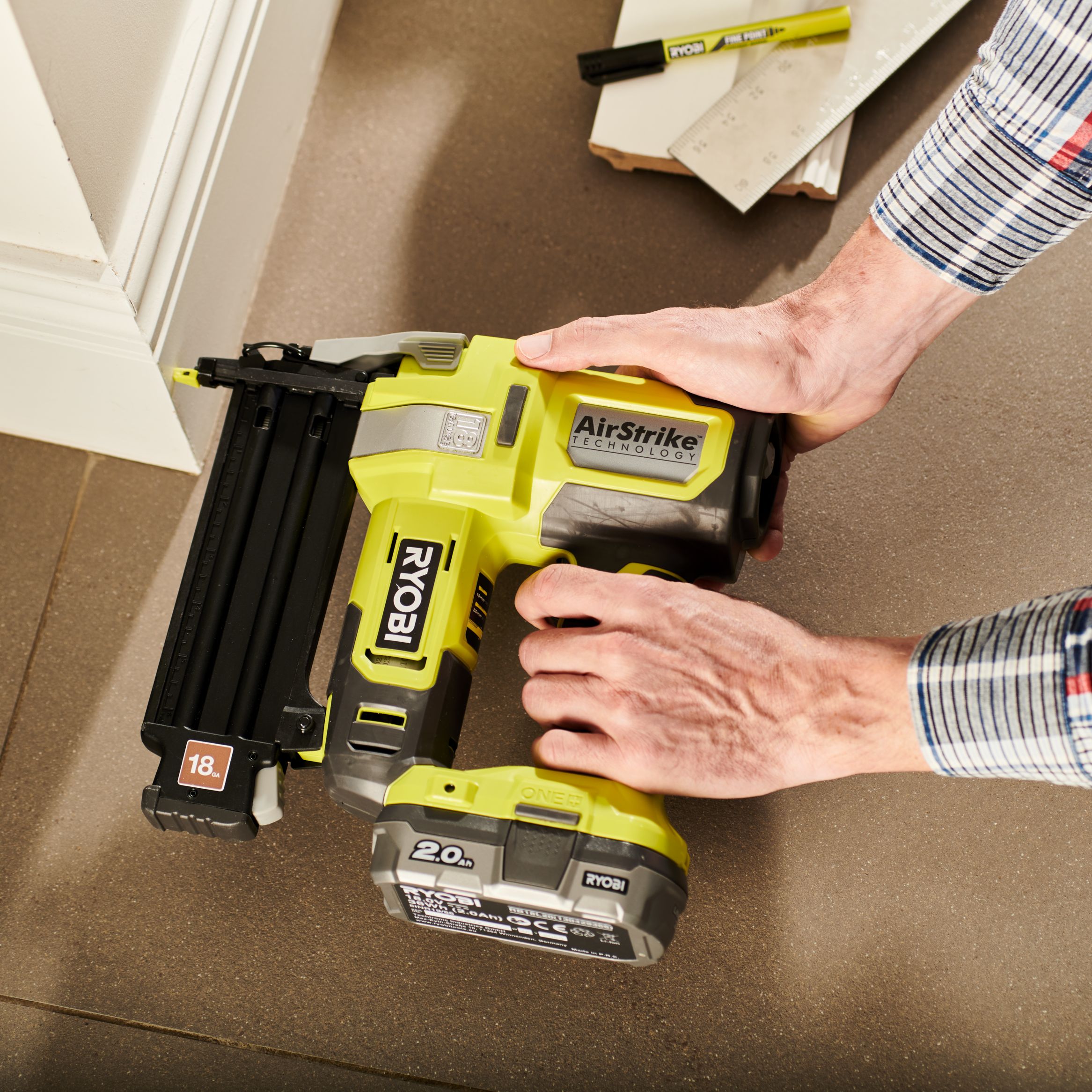 Ryobi 18V 50mm 1 x 4Ah Li-ion One+ Second fix Cordless Straight Nail gun