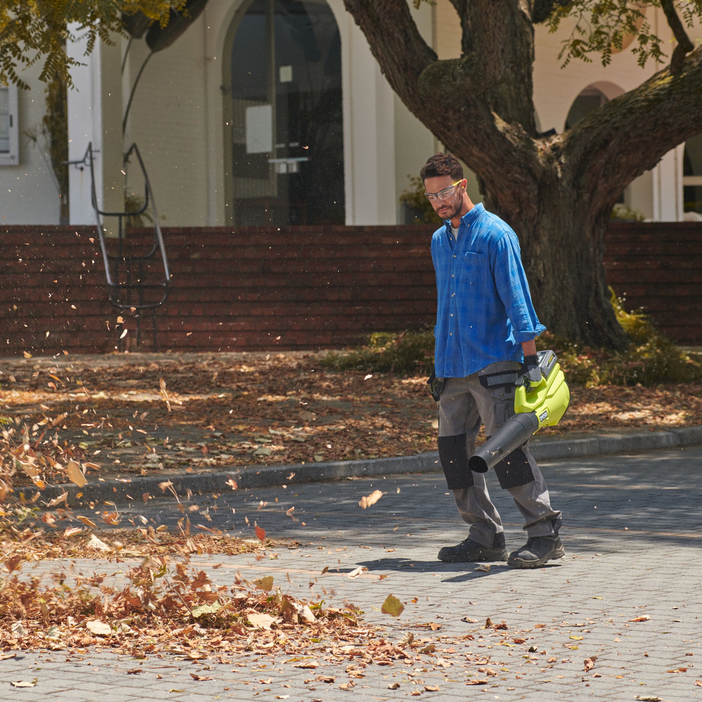 Ryobi 36V RY36BLB-0 Cordless Garden blower - BARE