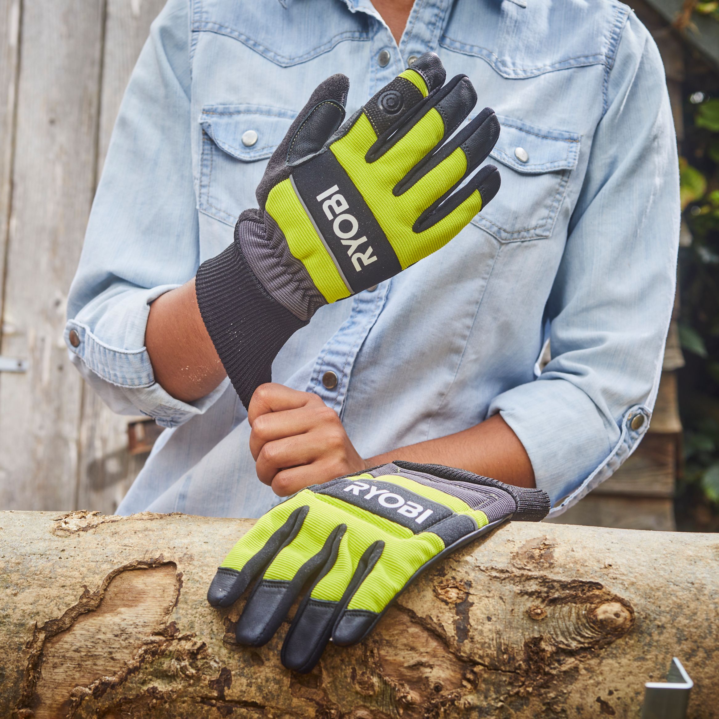 Ryobi Large Chainsaw gloves
