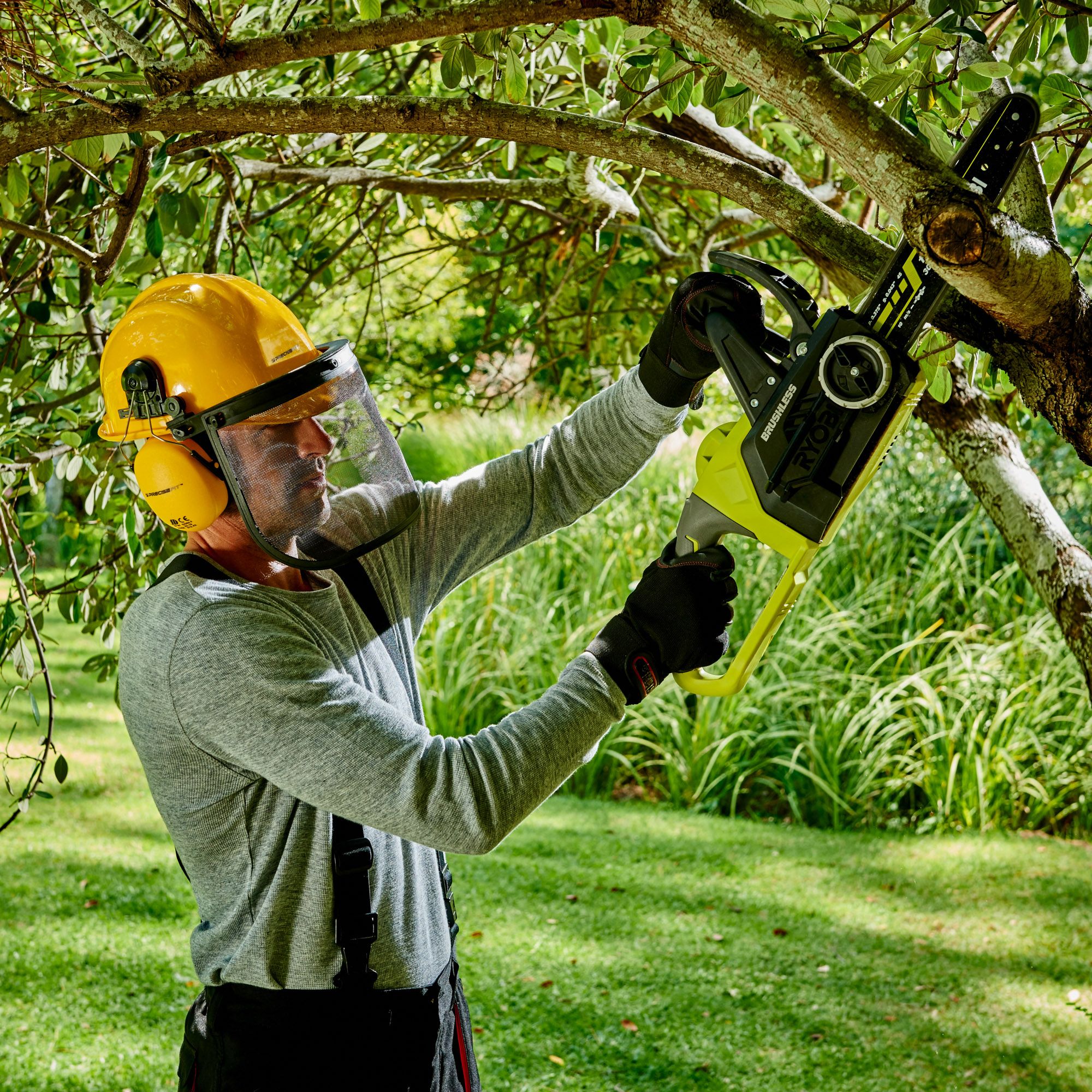Ryobi ONE+ RCS1830-140B 18V Cordless 300mm Chainsaw