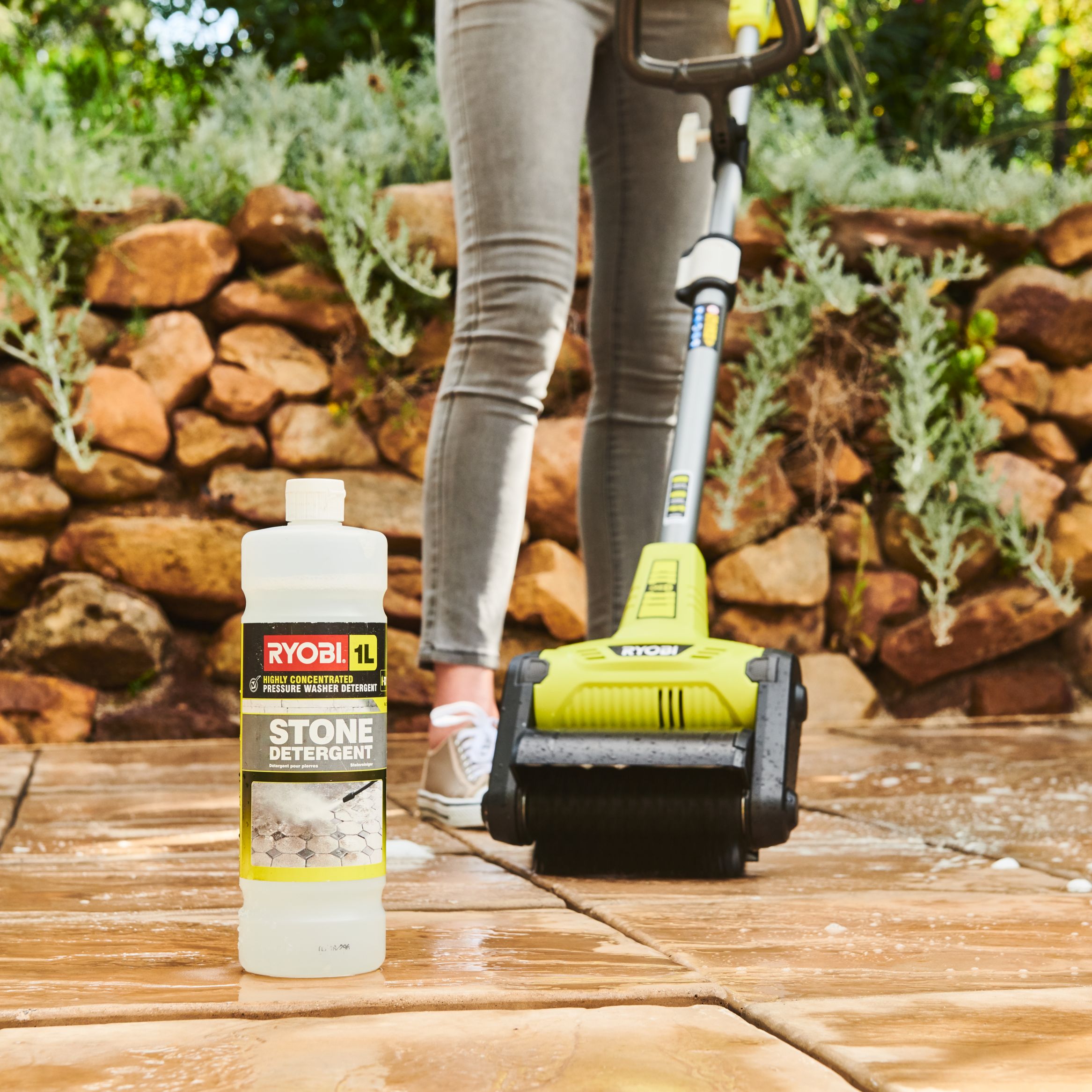 Ryobi Stone Pressure washer detergent, 1L Bottle