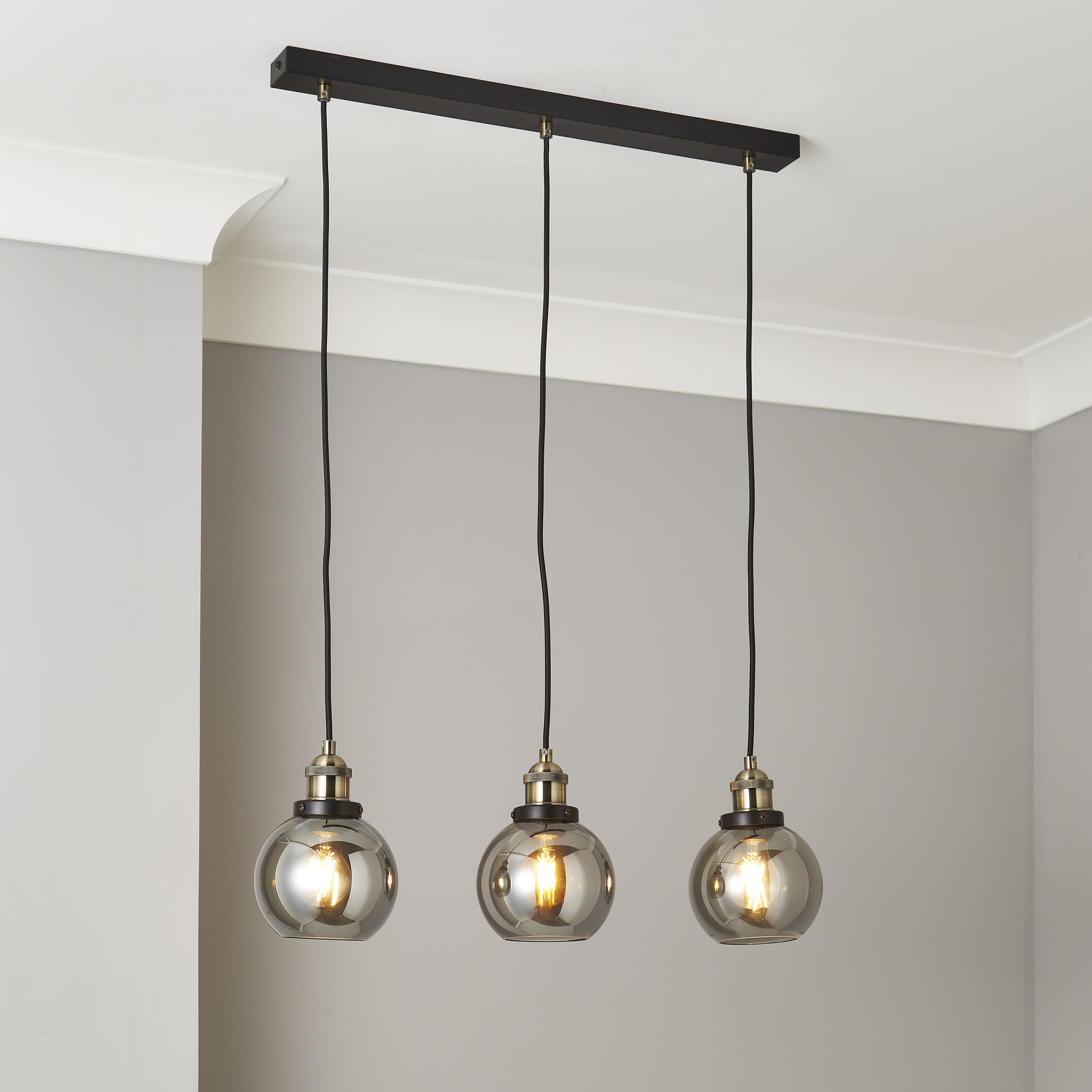 Black three deals pendant light