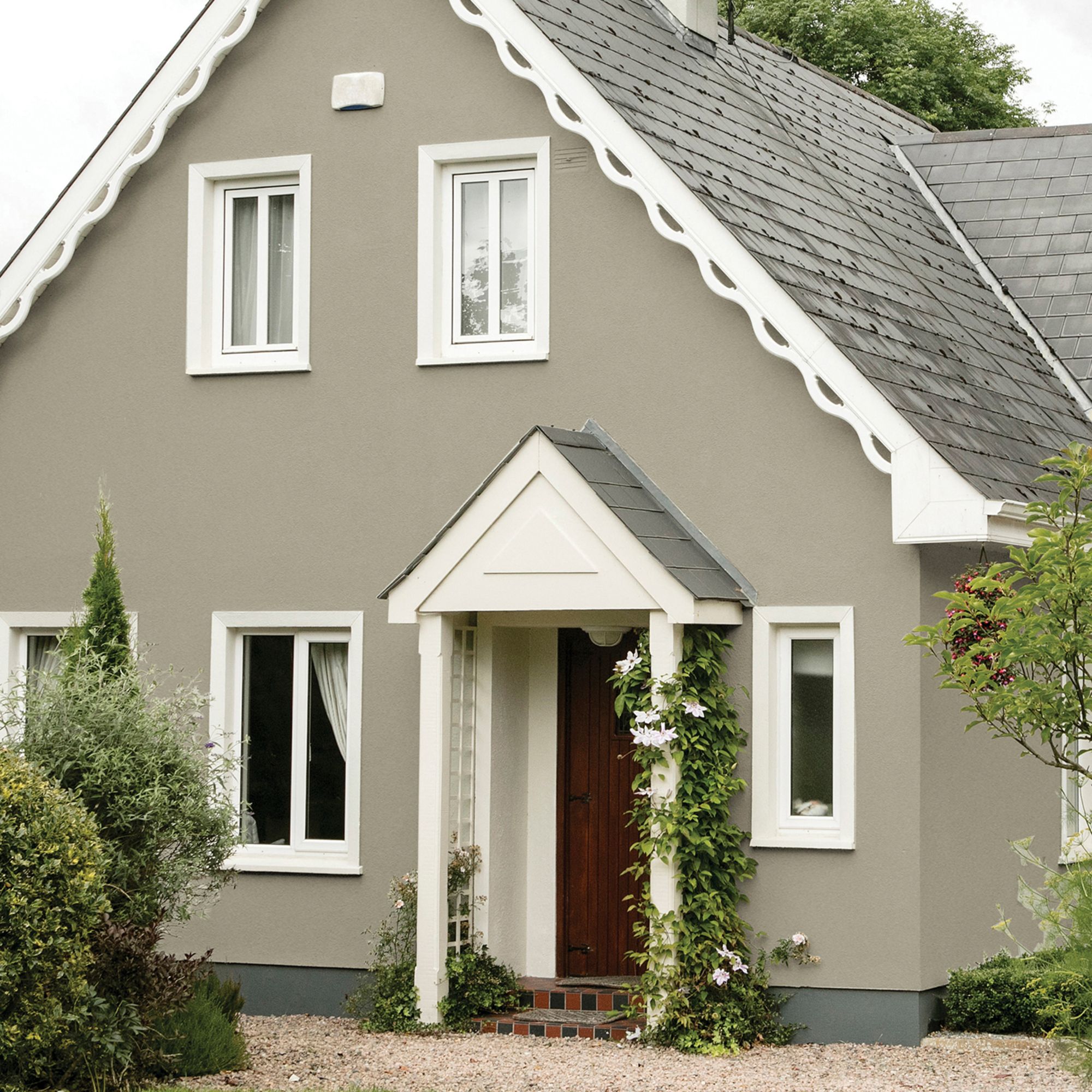 Sandtex French Grey Matt Masonry paint, 5L Tub