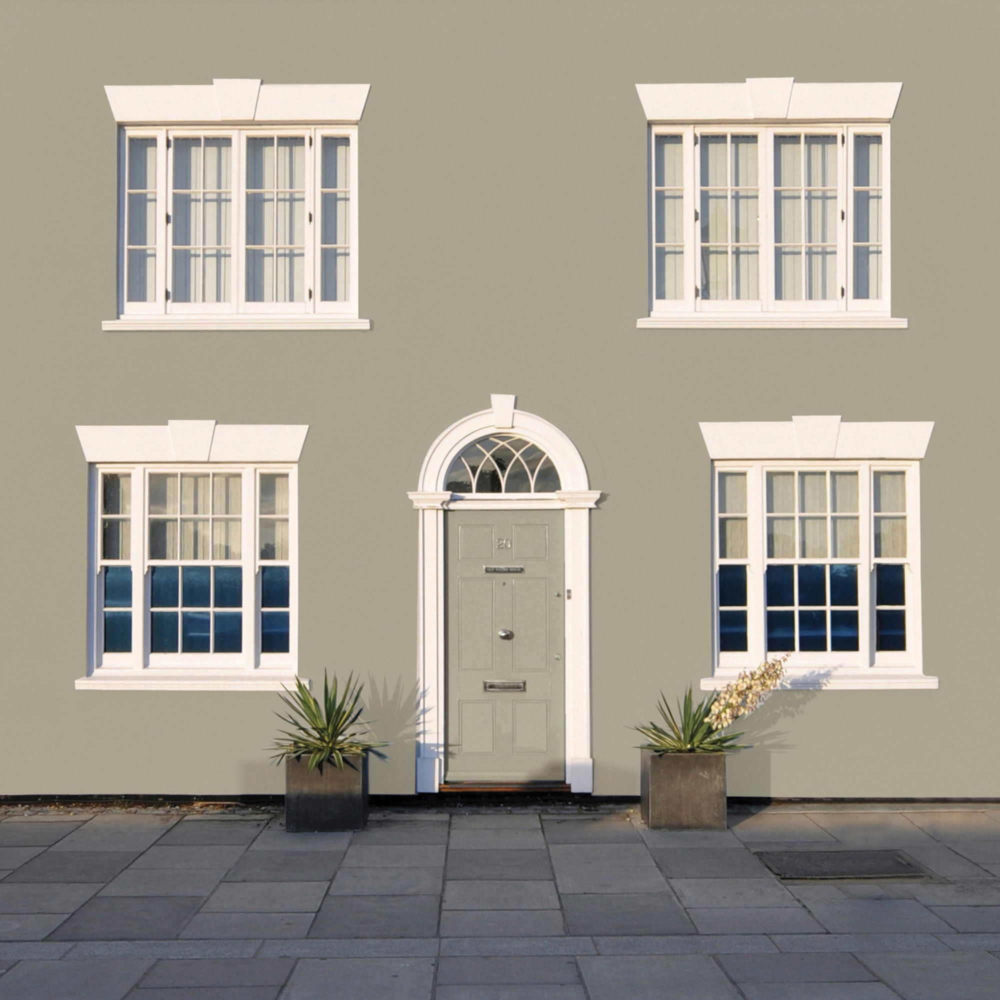 Sandtex French Grey Matt Masonry paint, 5L Tub