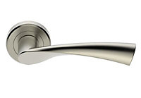 Serozzetta Chrome effect Zinc alloy Lever Door handle (L)140mm