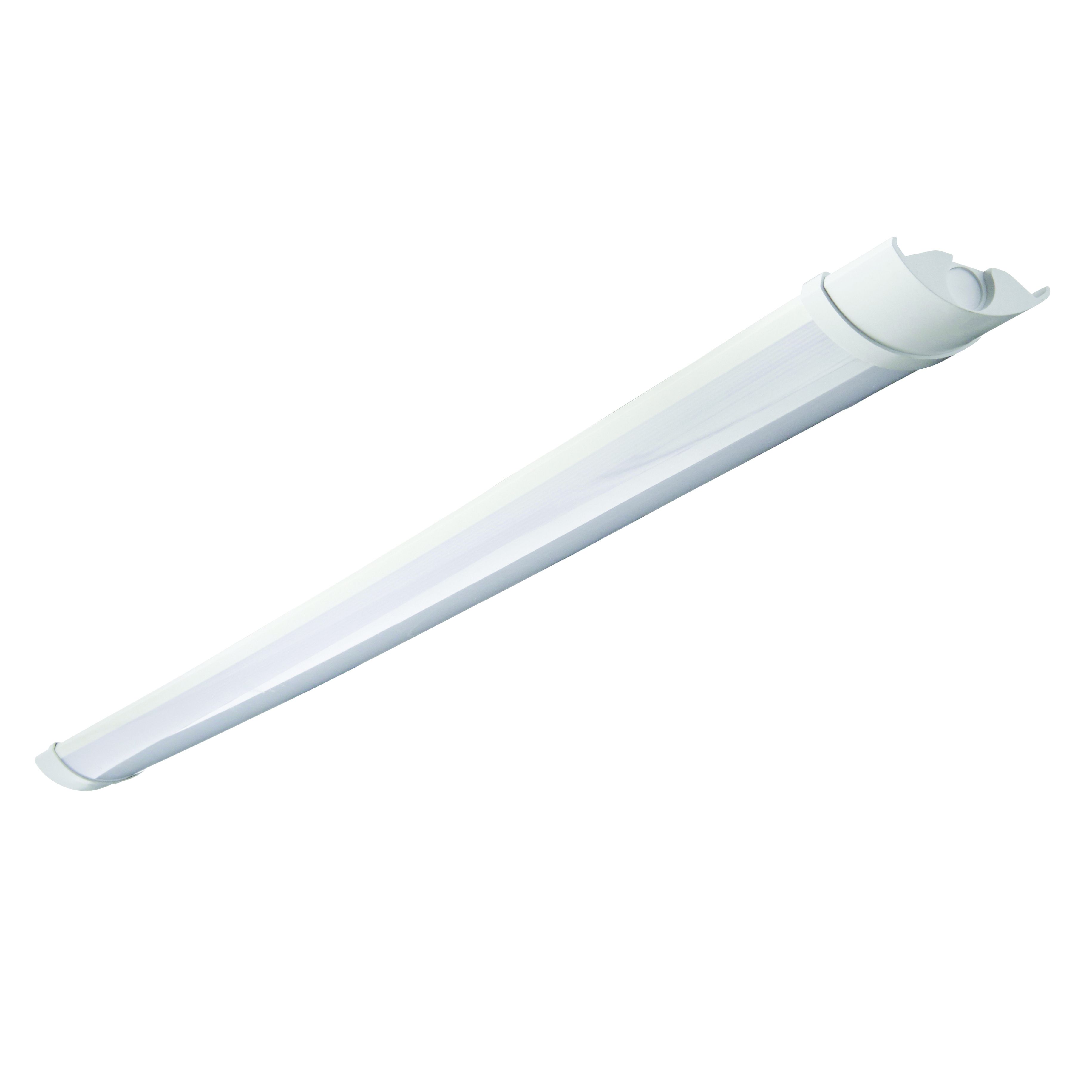 Led deals strip batten