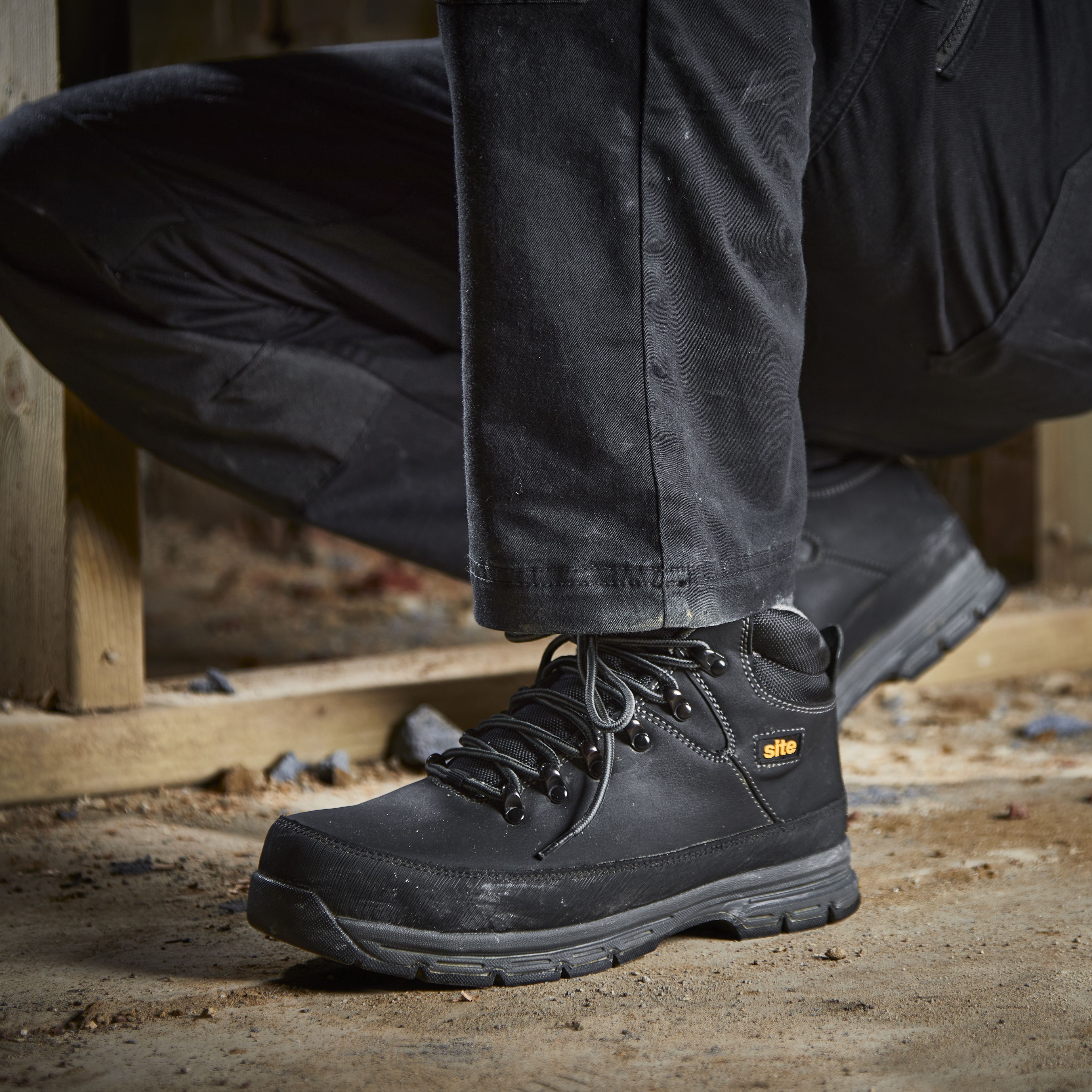 Site Bronzite Unisex Black & charcoal grey Safety boots, Size 8
