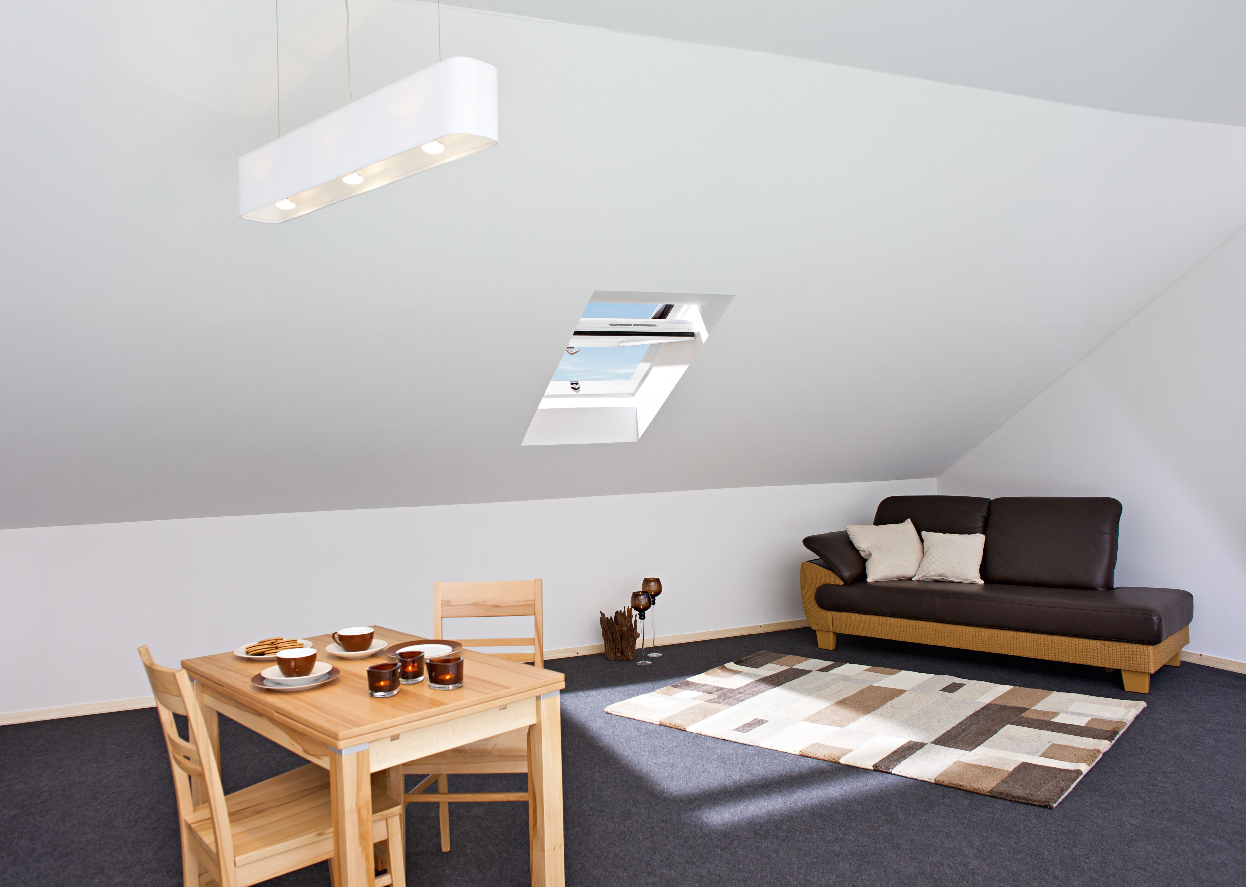 Site Premium Anthracite Aluminium alloy Centre pivot Roof window, (H)780mm (W)540mm