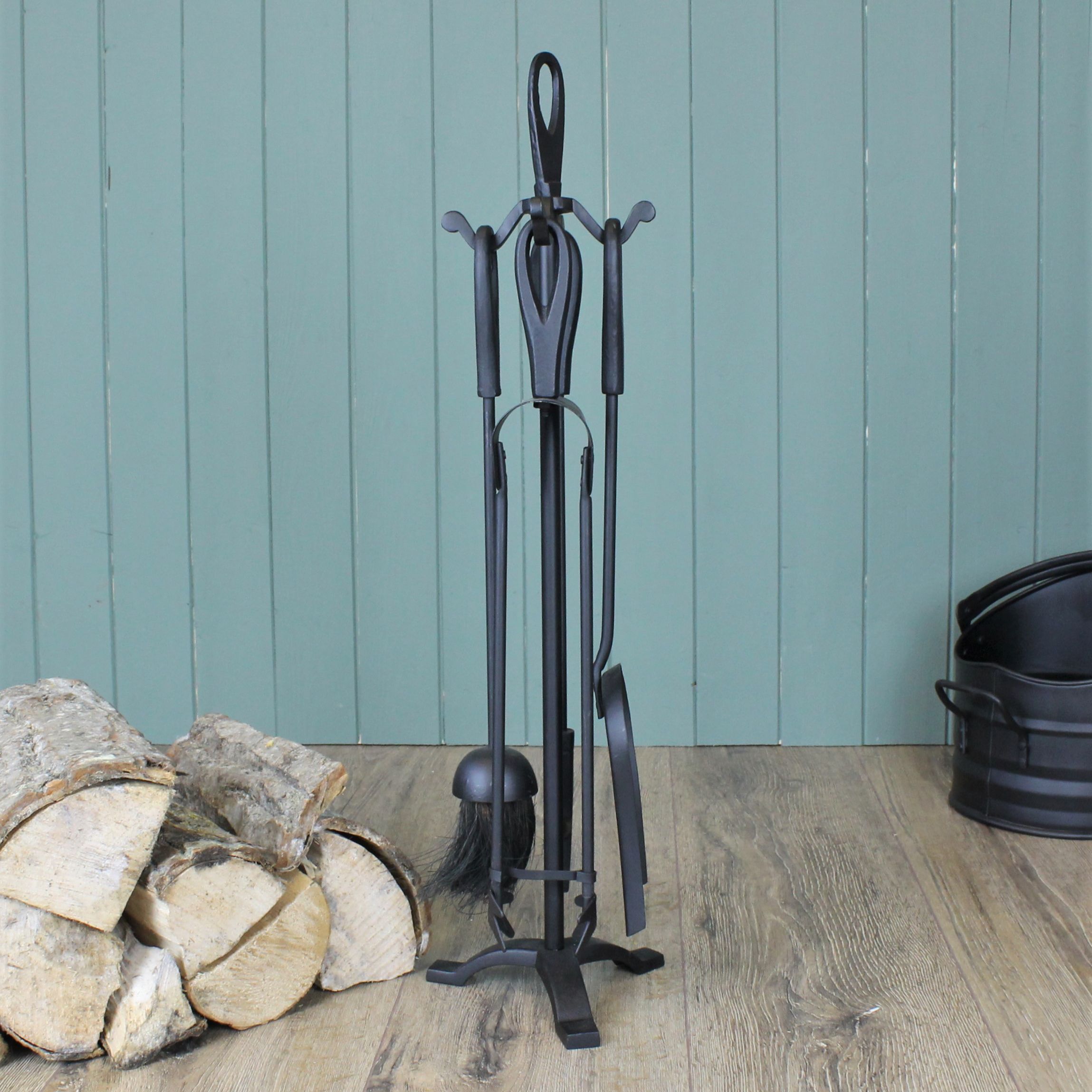 Slemcka Black Metal 5 piece Companion set