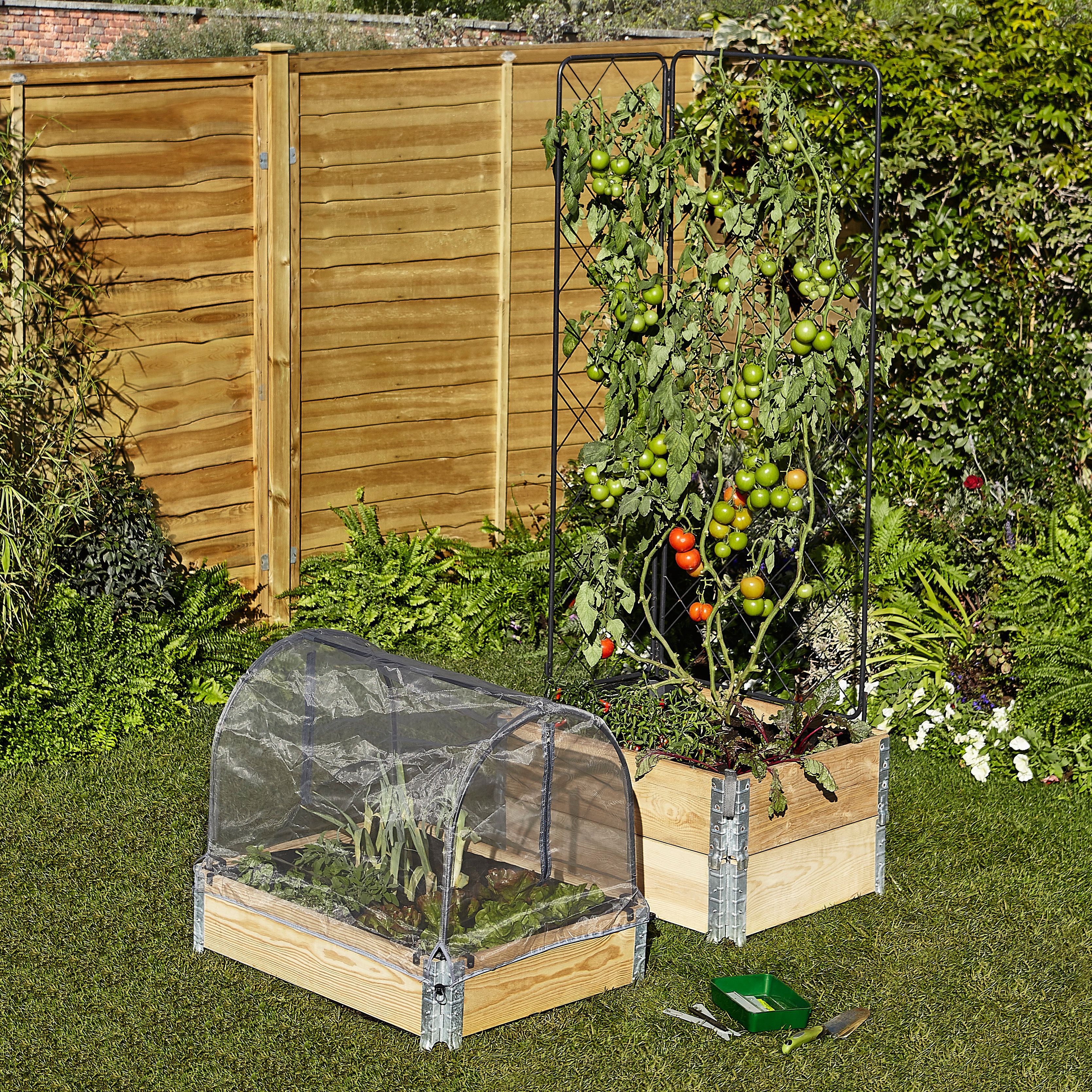 Small Pine & steel Rectangular Raised bed kit 0.48m²