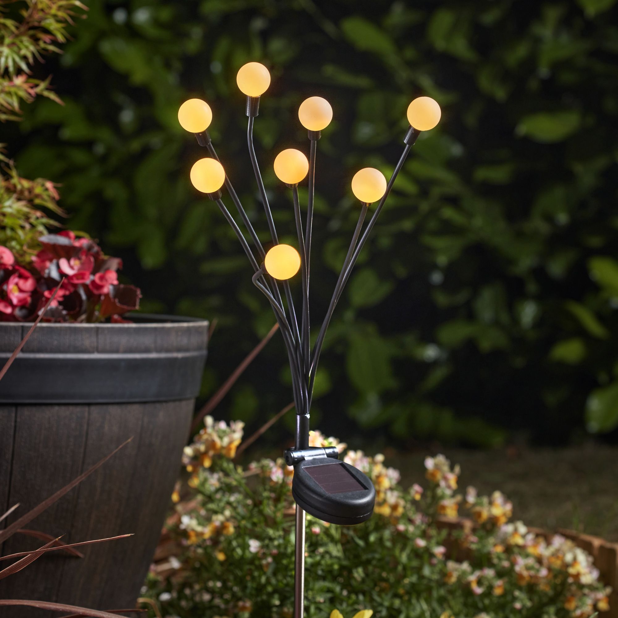 Smart Garden Black Globes Solar-powered 1lm LED Outdoor Stake light