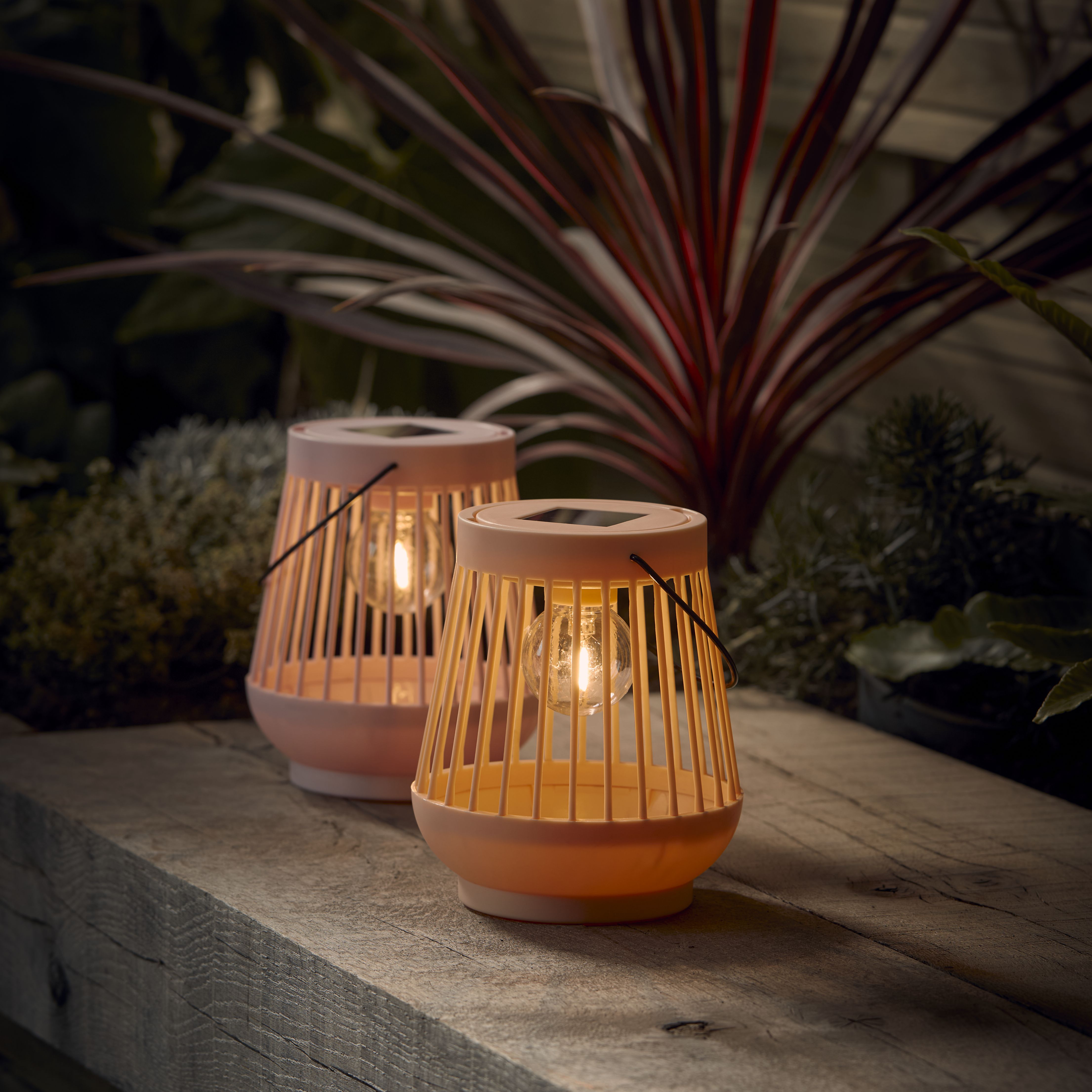 Smart Solar Viva Peach Plastic Solar-powered Outdoor LED Small Lantern