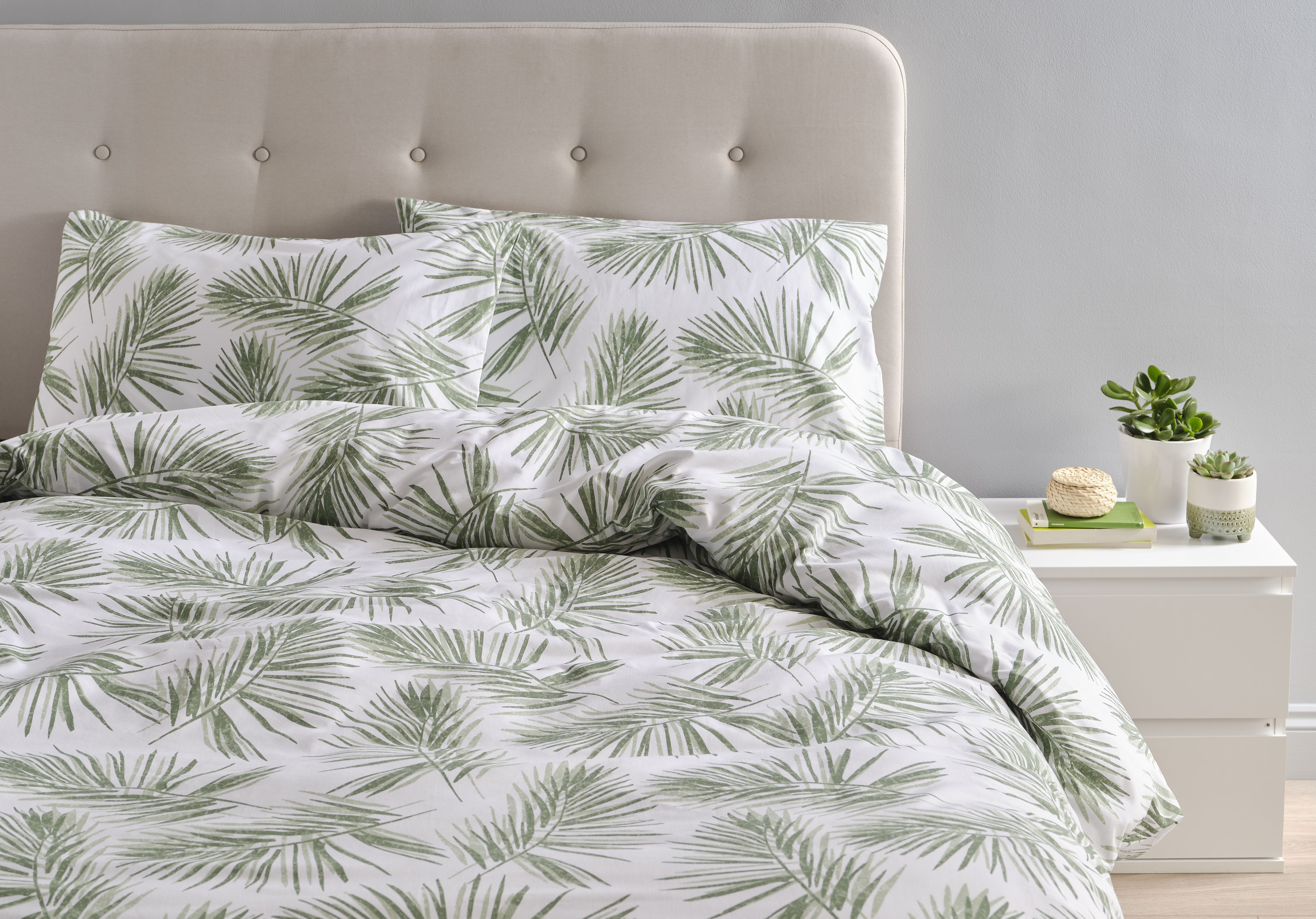 Sophia Leaves Green & white King Duvet cover & pillow case set