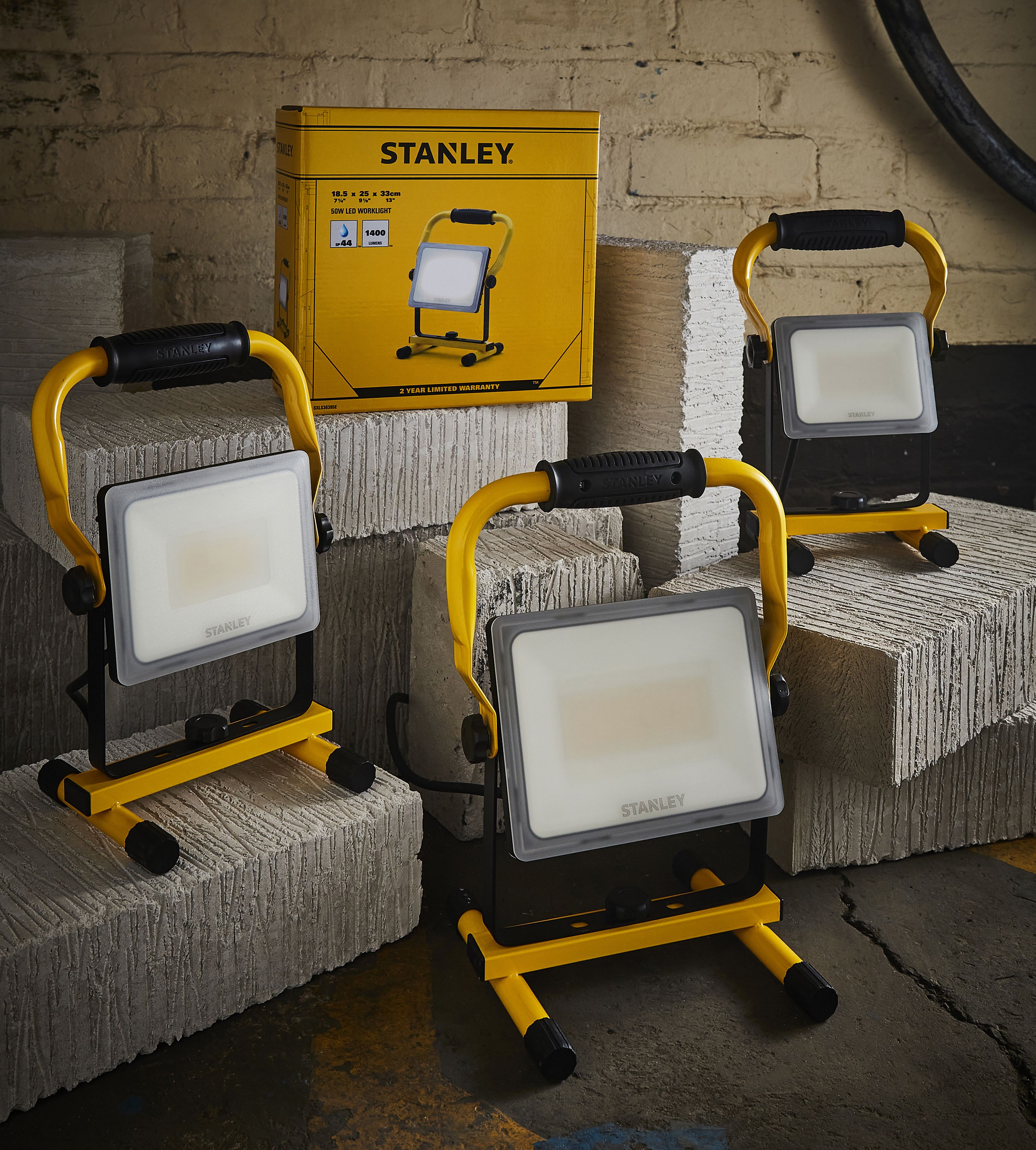 Stanley 50W 3500lm Corded Integrated LED Portable Work light