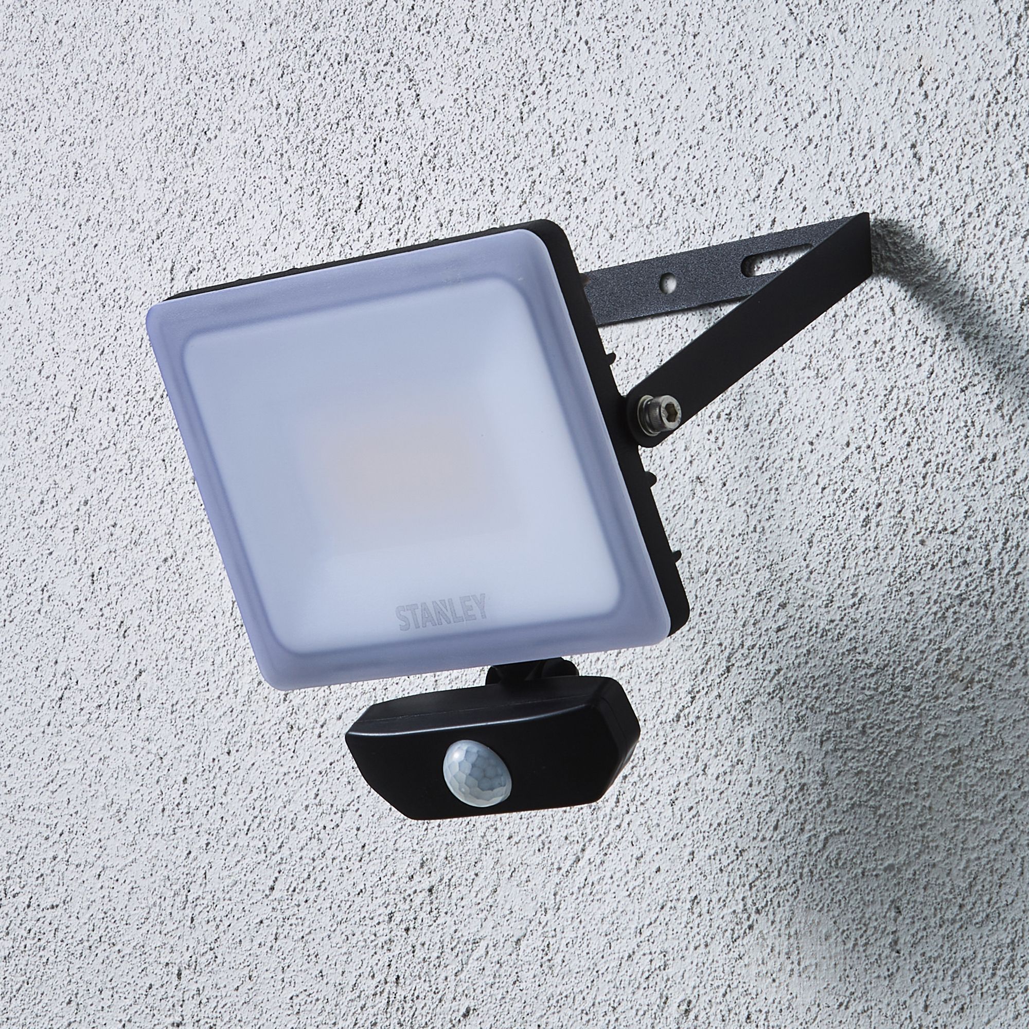 Stanley Black / Frosted Opal Mains-powered Cool daylight LED PIR Slimline floodlight 2700lm