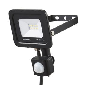 Stanley Black Mains-powered Cool white Outdoor LED PIR Floodlight 800lm