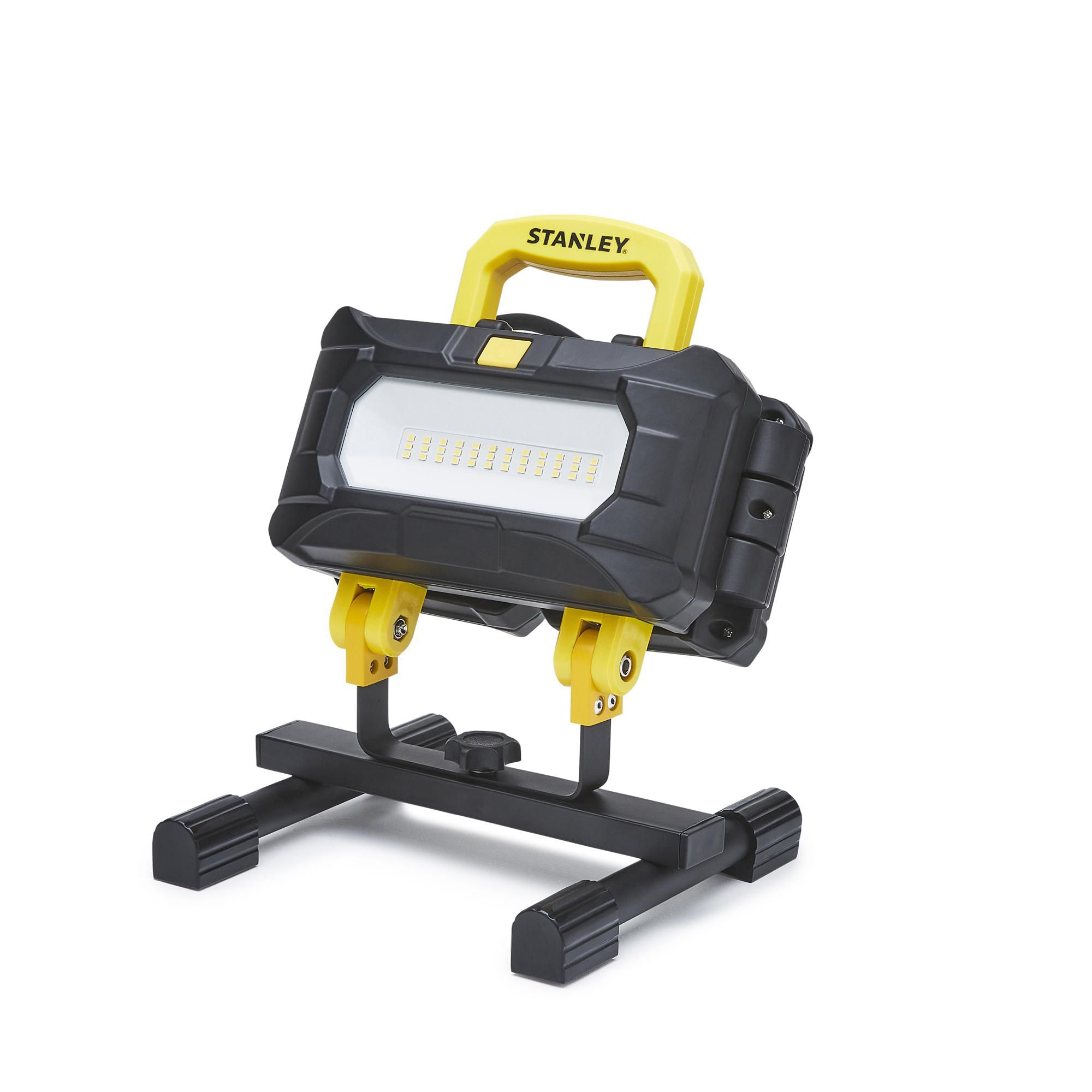 Diall ip54 store work light