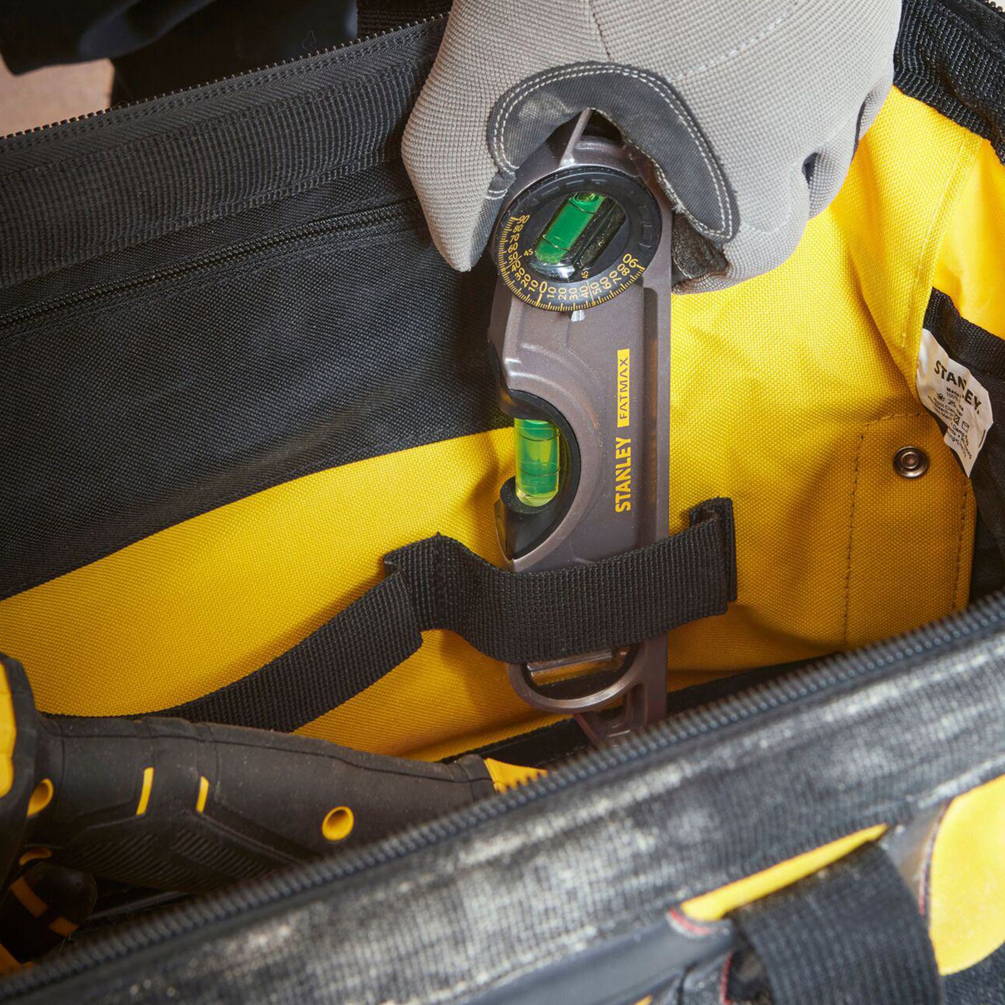 Stanley Tool bag (L)490mm | Tradepoint