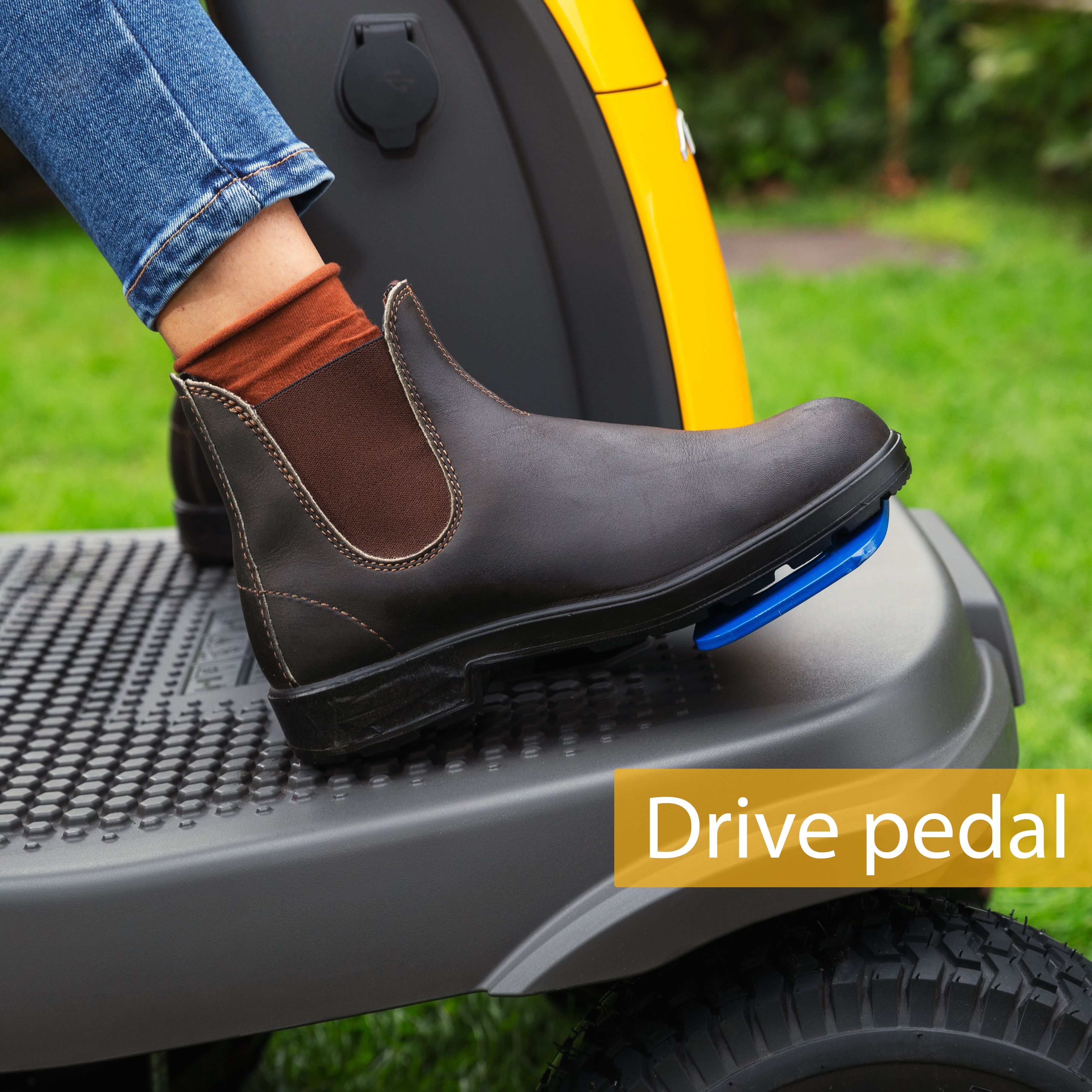 Stiga Swift 372E Battery-powered Ride-on lawnmower 48V