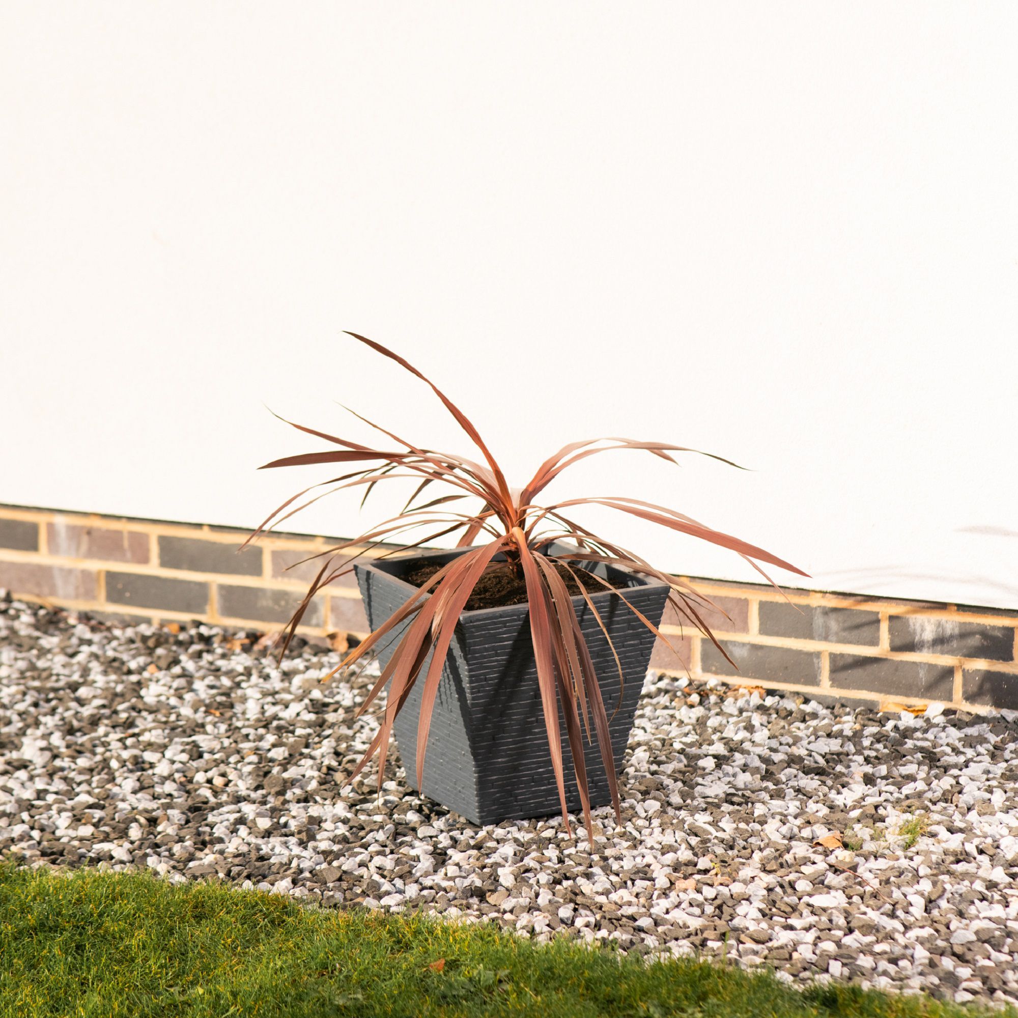 Strata Graphite Plastic Slate Effect Square Planter (H)33cm (W)33.5cm (D)33.5cm