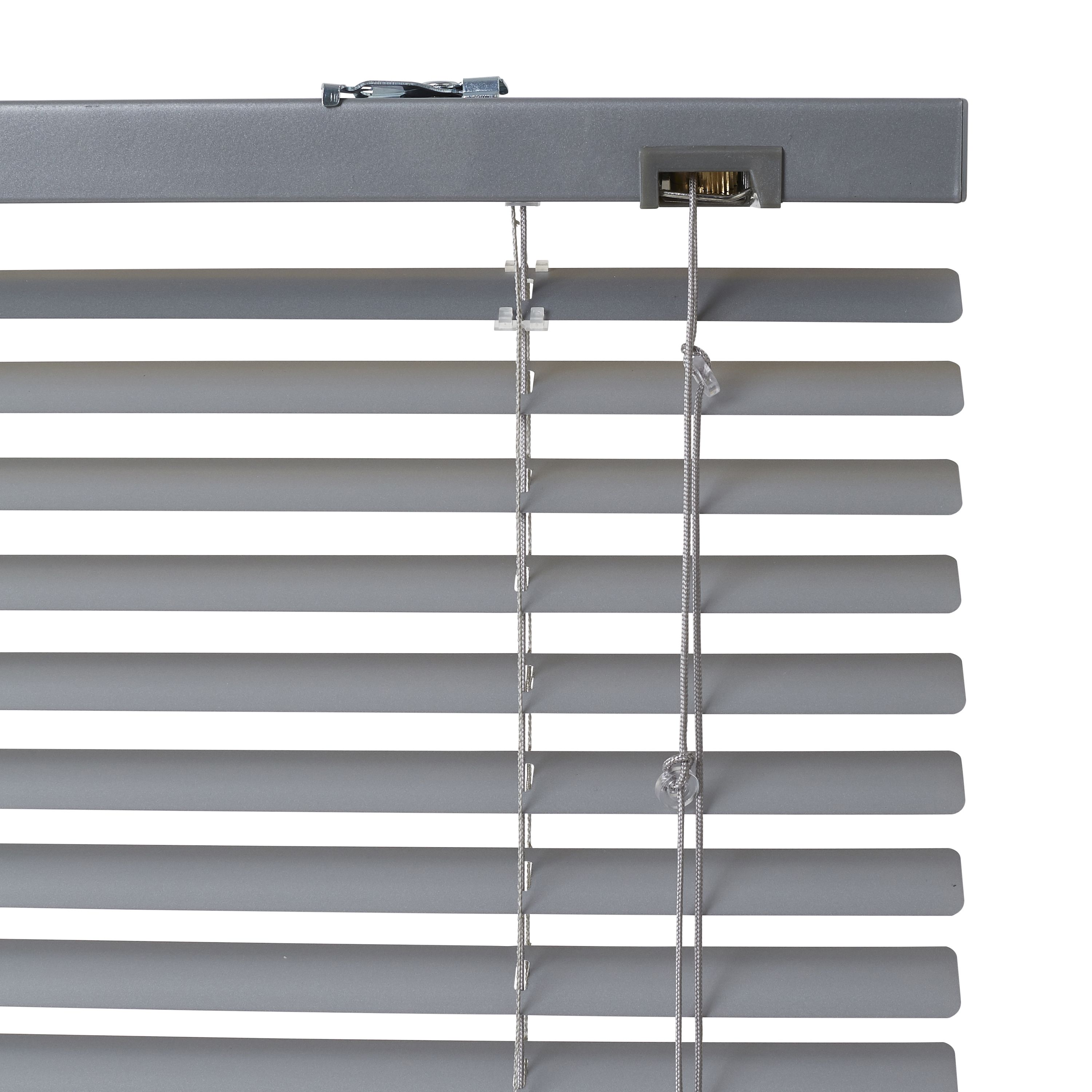 Studio Grey Nickel effect Aluminium Venetian Blind (W)60cm (L)180cm