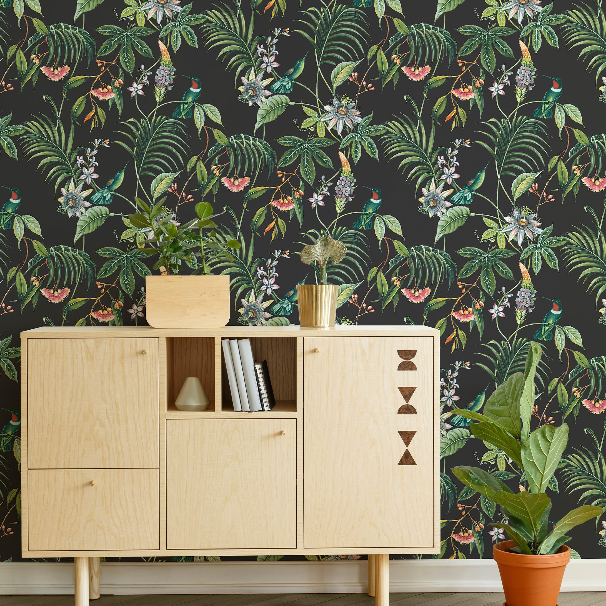 Superfresco Easy Adilah Black Leaves Smooth Wallpaper