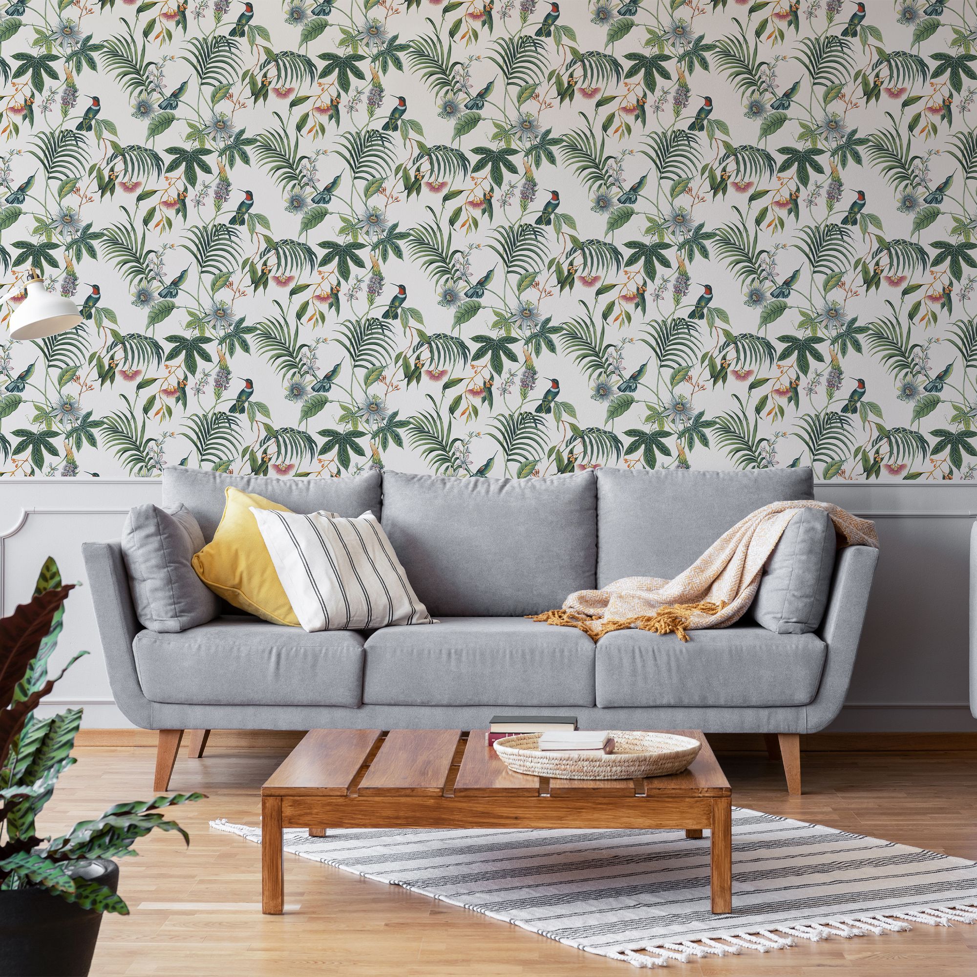 Superfresco Easy Adilah White Leaves Smooth Wallpaper