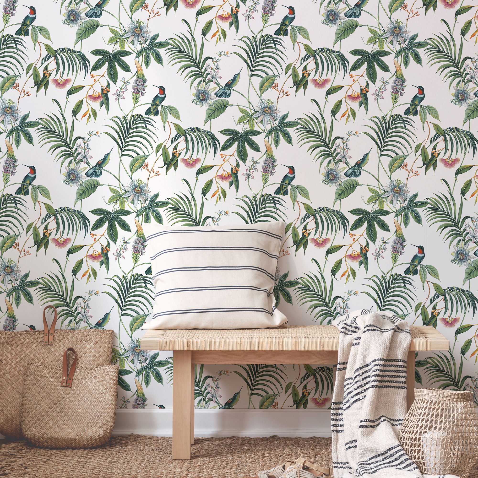 Superfresco Easy Adilah White Leaves Smooth Wallpaper