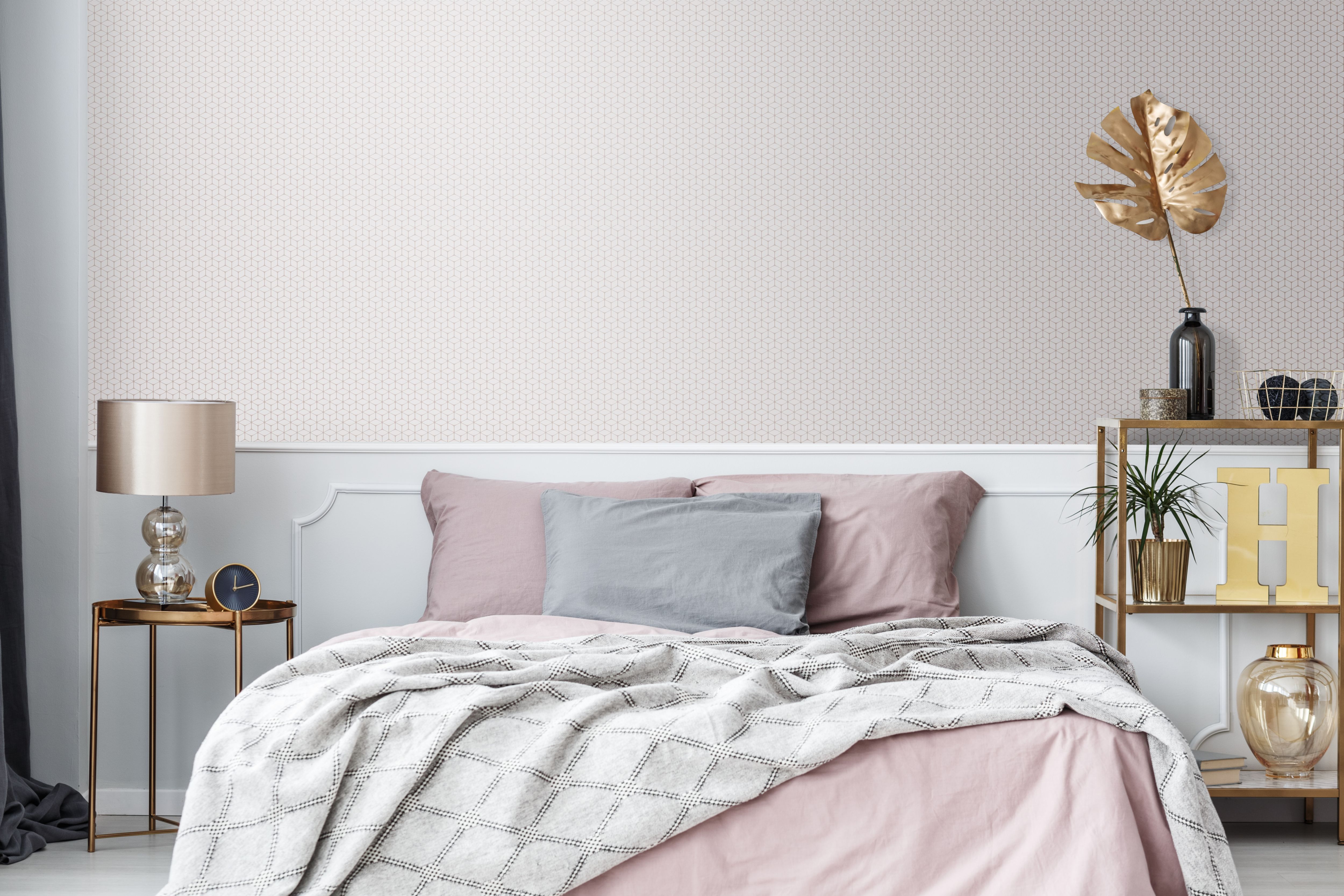 Superfresco Easy Nelio Grey Rose gold effect Geometric Embossed Wallpaper Sample
