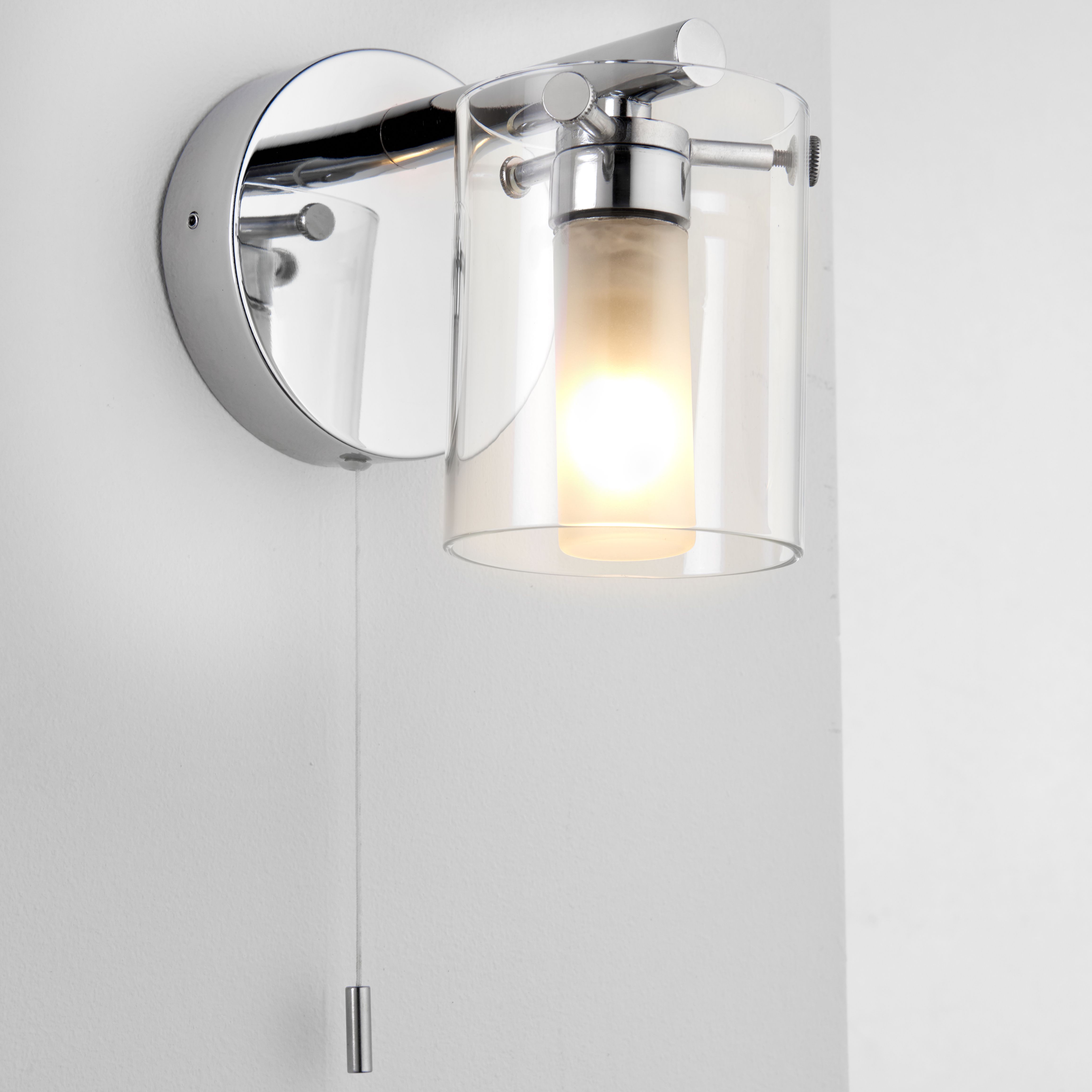 Syren Chrome effect Bathroom Wall light | Tradepoint
