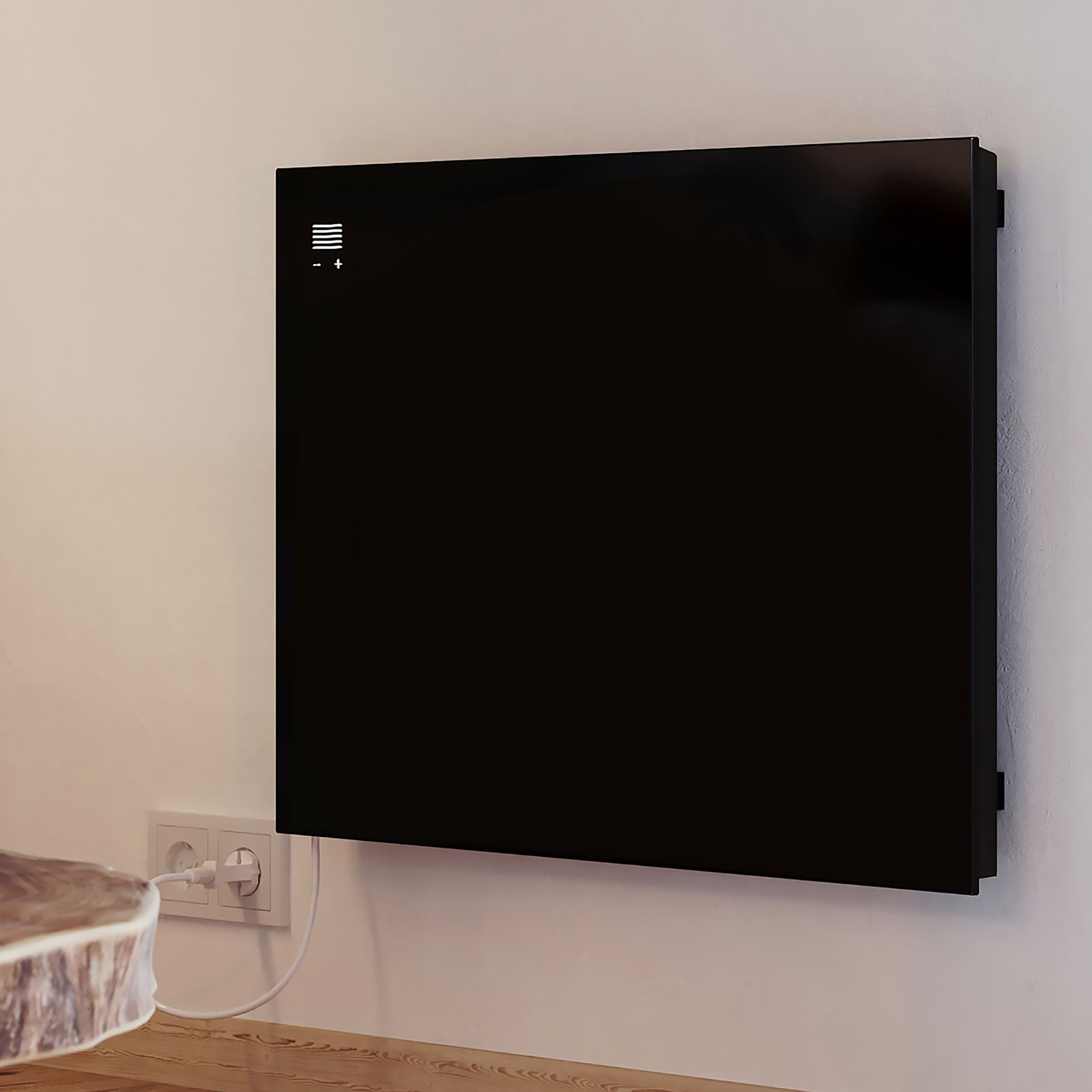 Terma 230V 1kW Black Smart Horizontal Oil-free radiator
