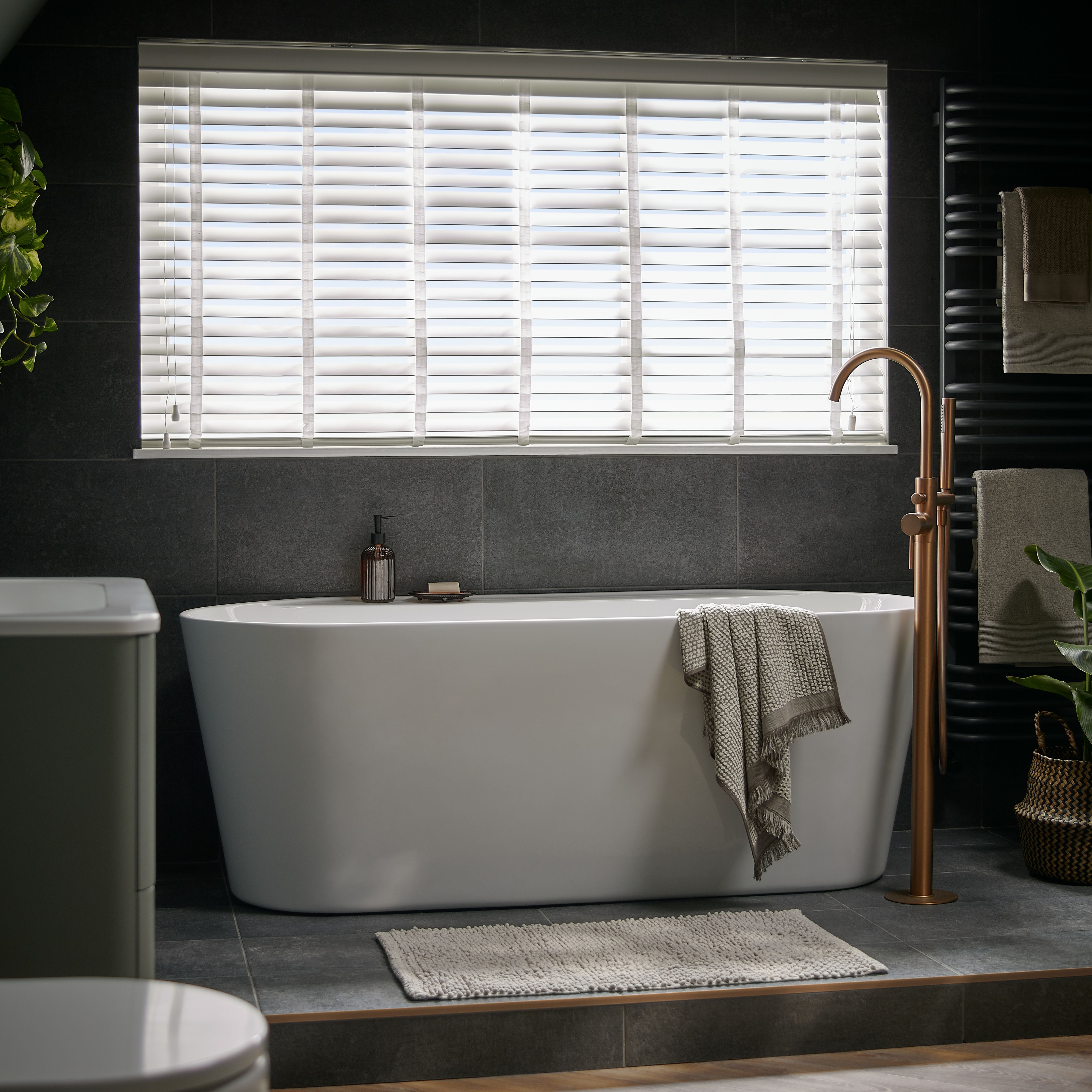 Terma Alex Modern grey Towel warmer (W)500mm x (H)1580mm