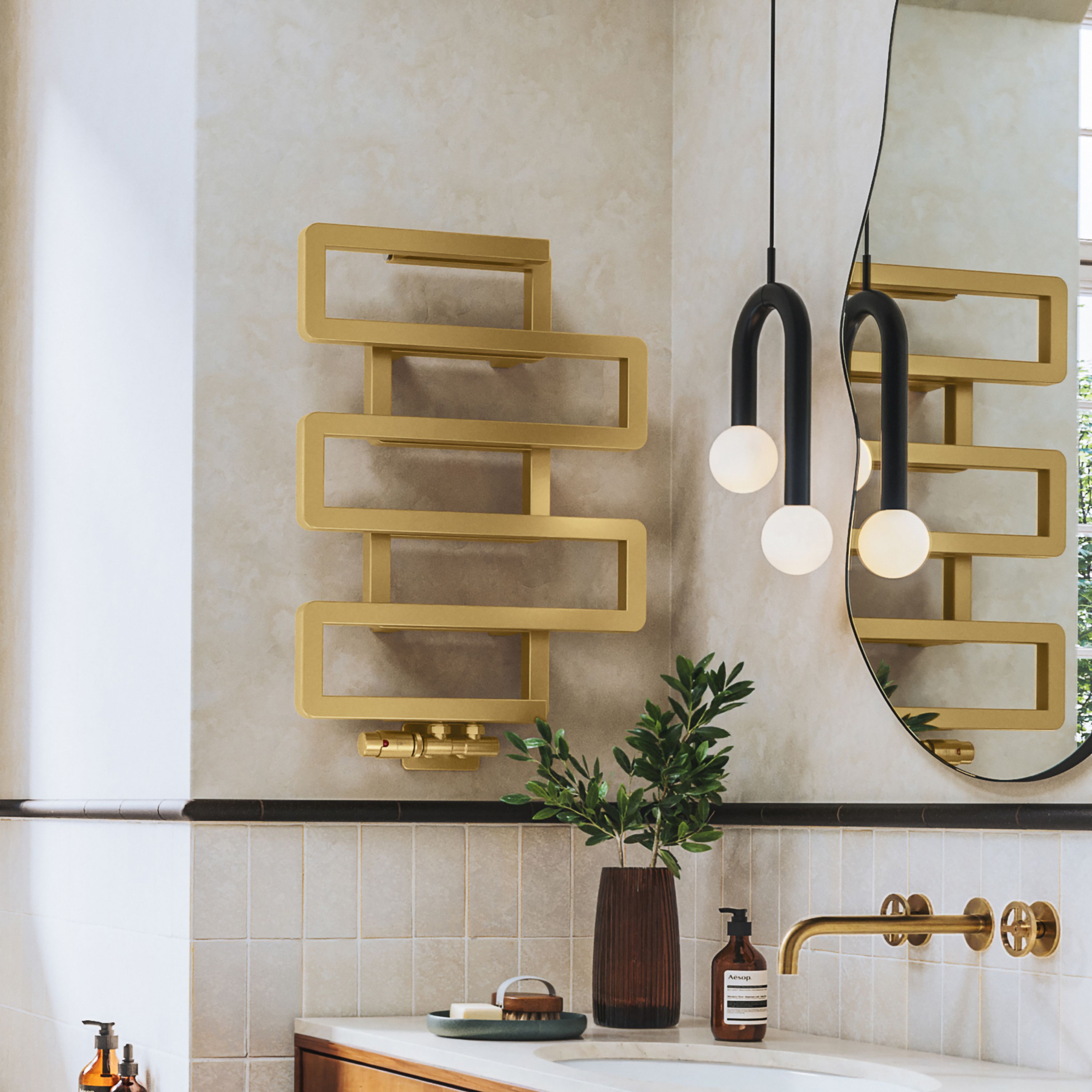 Terma Bookie Brass 1278BTU Vertical Towel radiator (W)500mm x (H)655mm