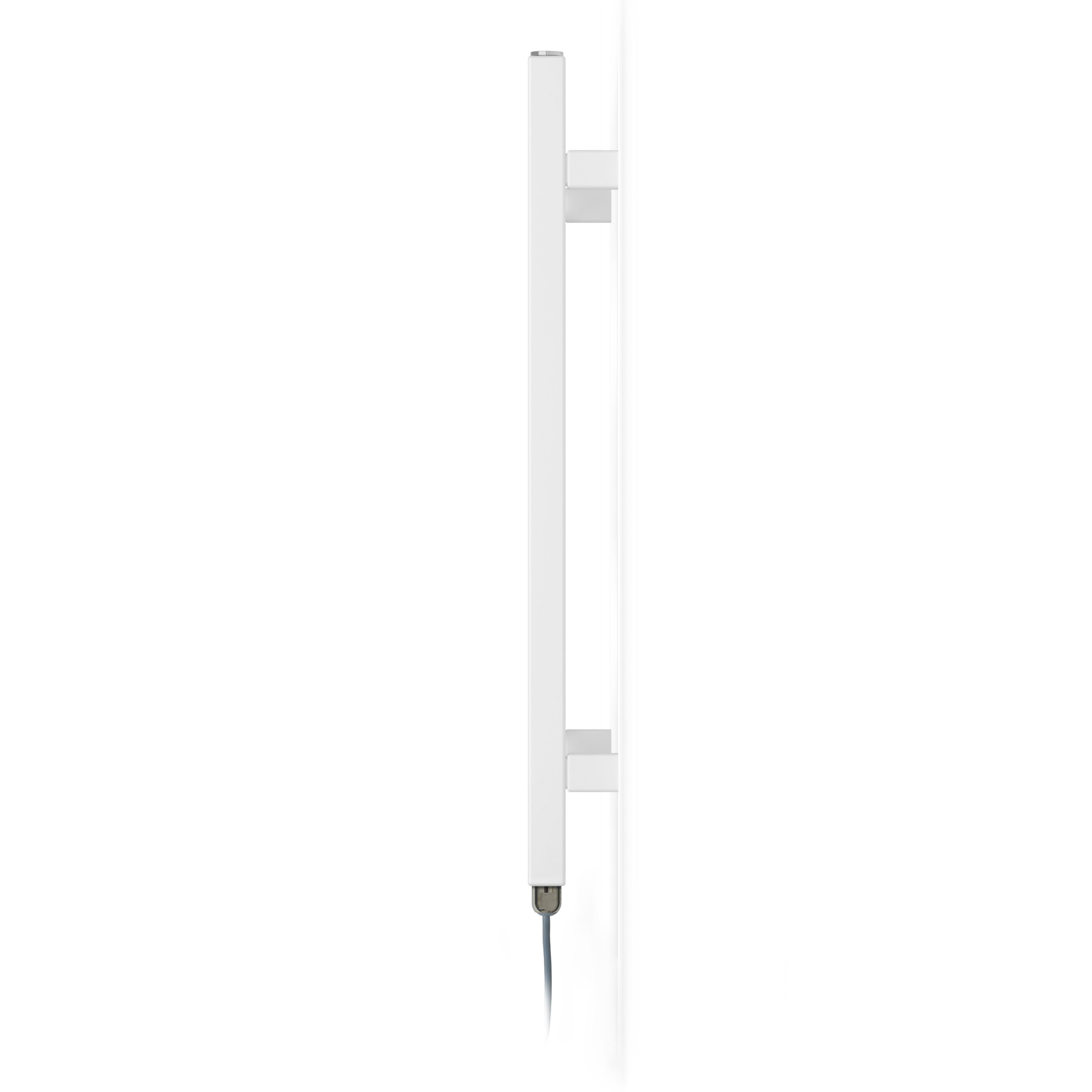 Terma Fiona Matt soft white Oil-filled 1023BTU Electric towel radiator (H) 660mm x (W) 500mm