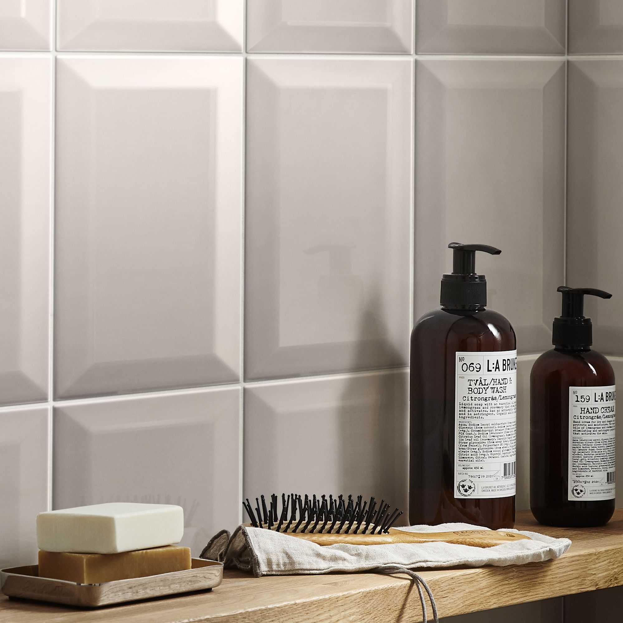 Trentie Taupe Gloss Metro Ceramic Wall Tile, Pack of 40, (L)200mm (W)100mm