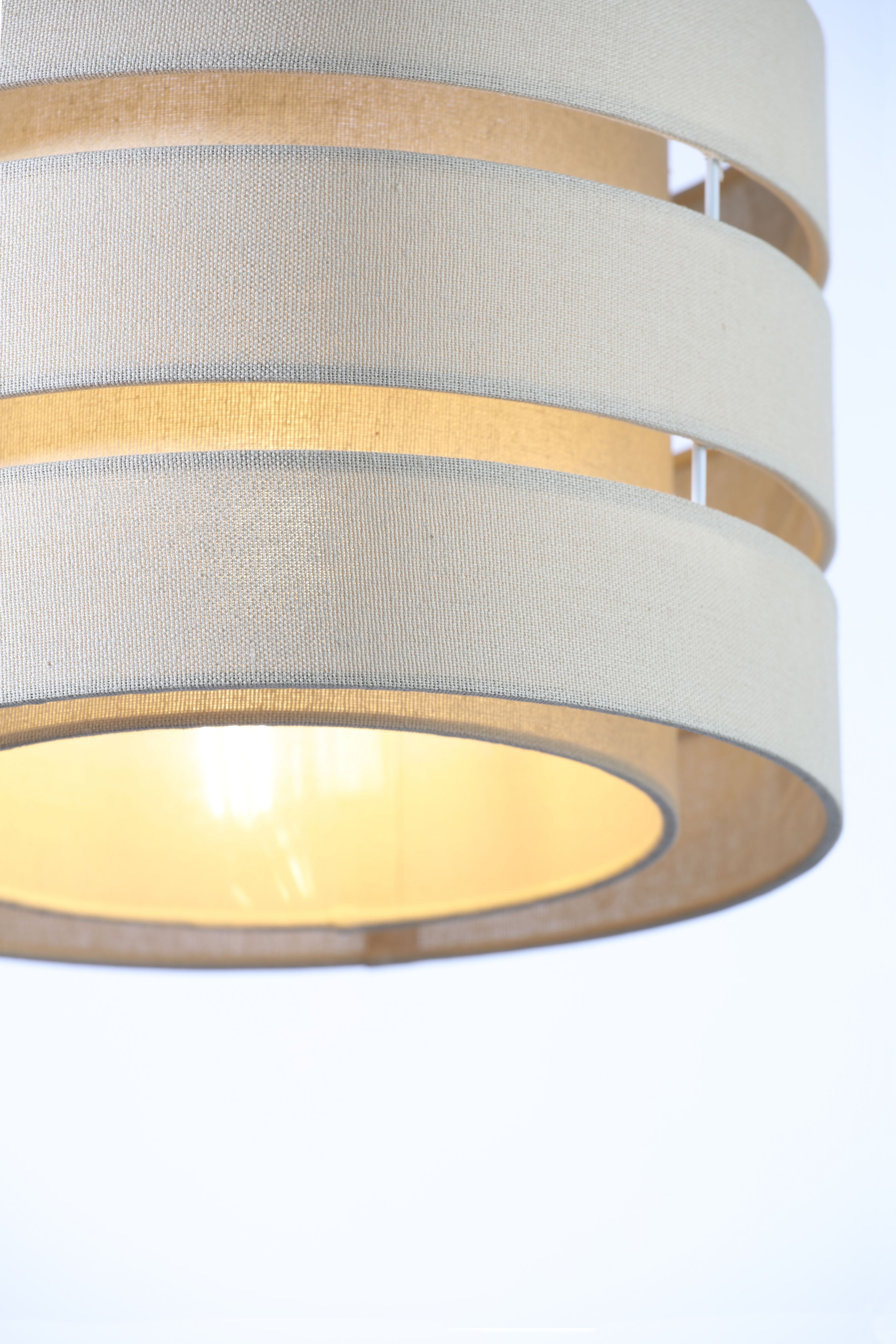 Trio Cream Light shade (D)28cm