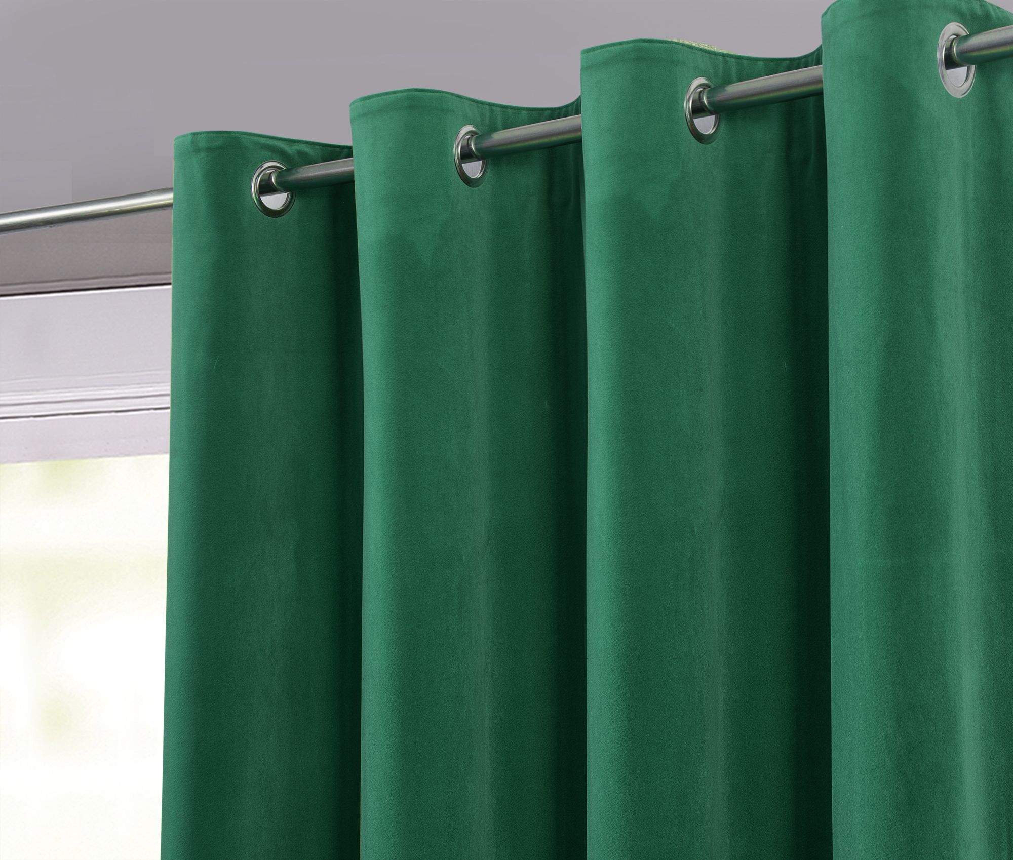 Valgreta Dark green Velvet Lined Eyelet Curtain (W)16.7cm (L)18.3cm, Pair