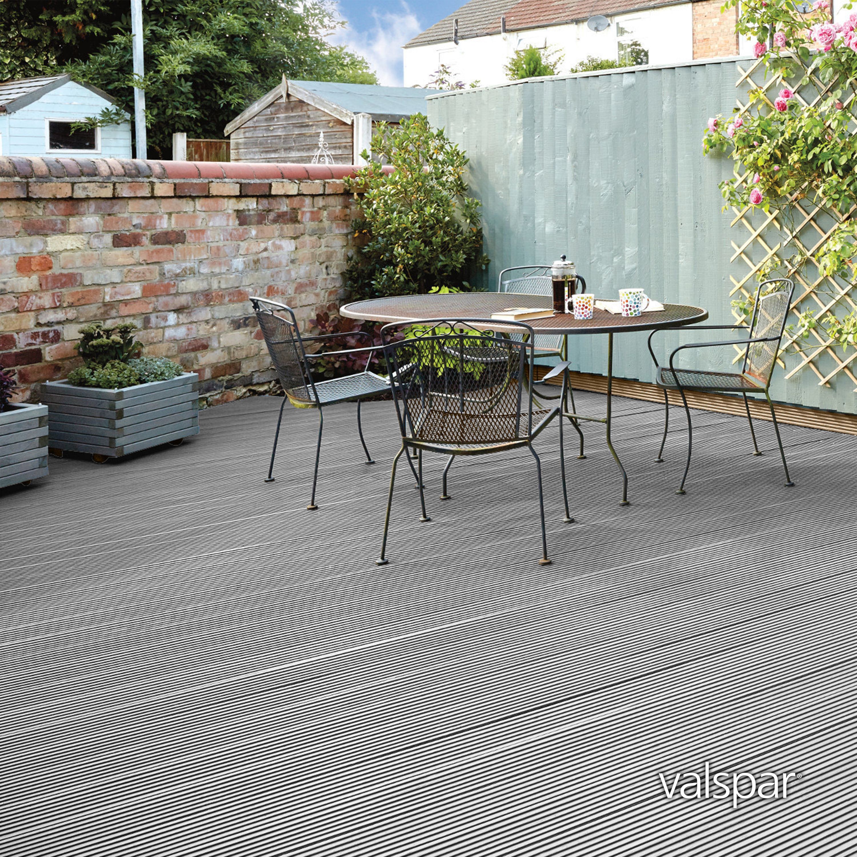 Valspar Premium Exterior Multi-surface Satin Floor Paint, Base 1, 5L