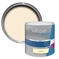 Valspar Trade Magnolia Matt Emulsion paint, 2.5L