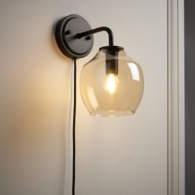 Vara Matt Black Plug-in Wall light
