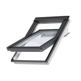 Velux MK04 White Aluminium Centre pivot Roof window, (H)980mm (W)780mm