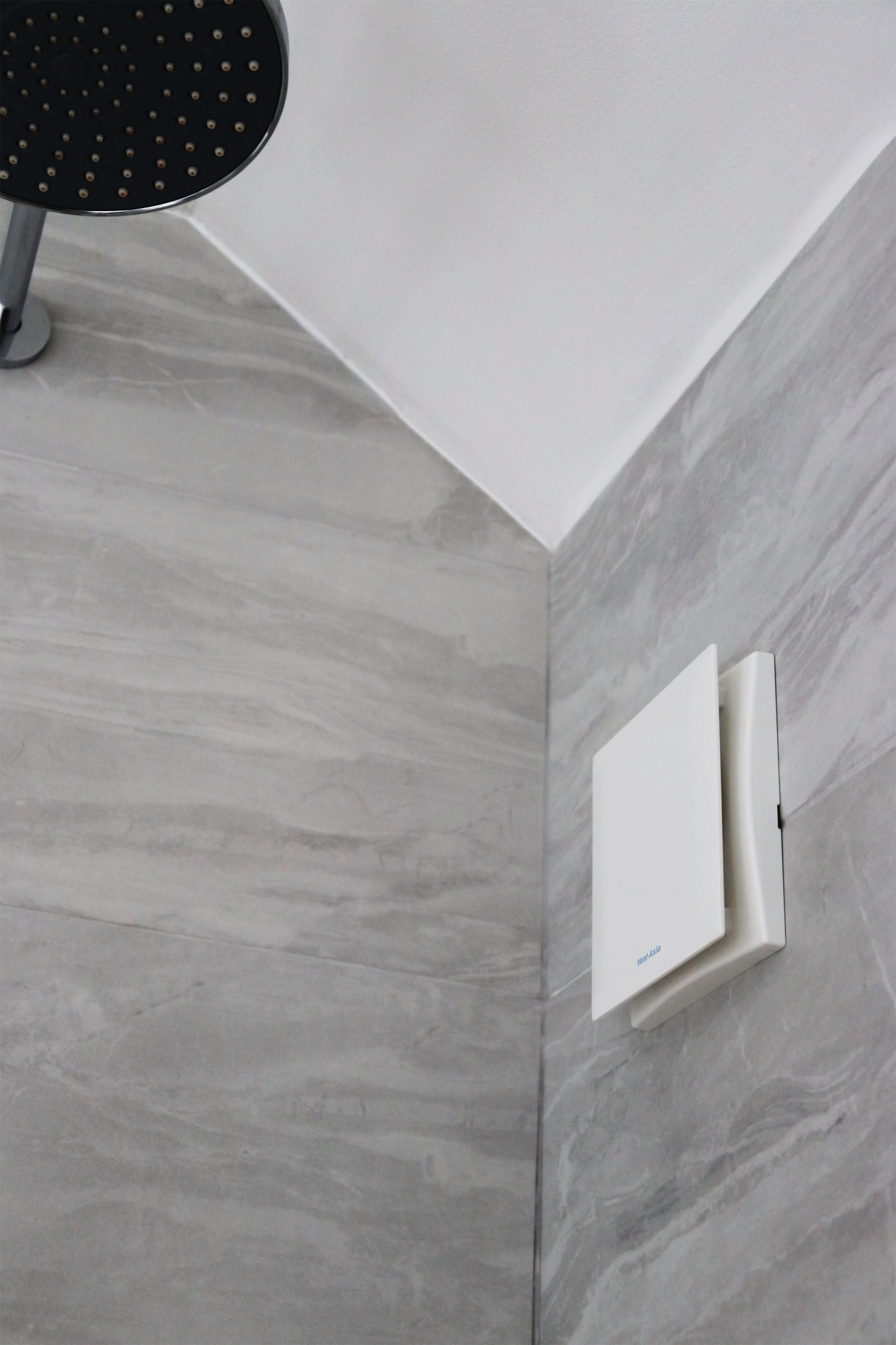 Vent-Axia VASF100T Bathroom Extractor fan (Dia)100mm