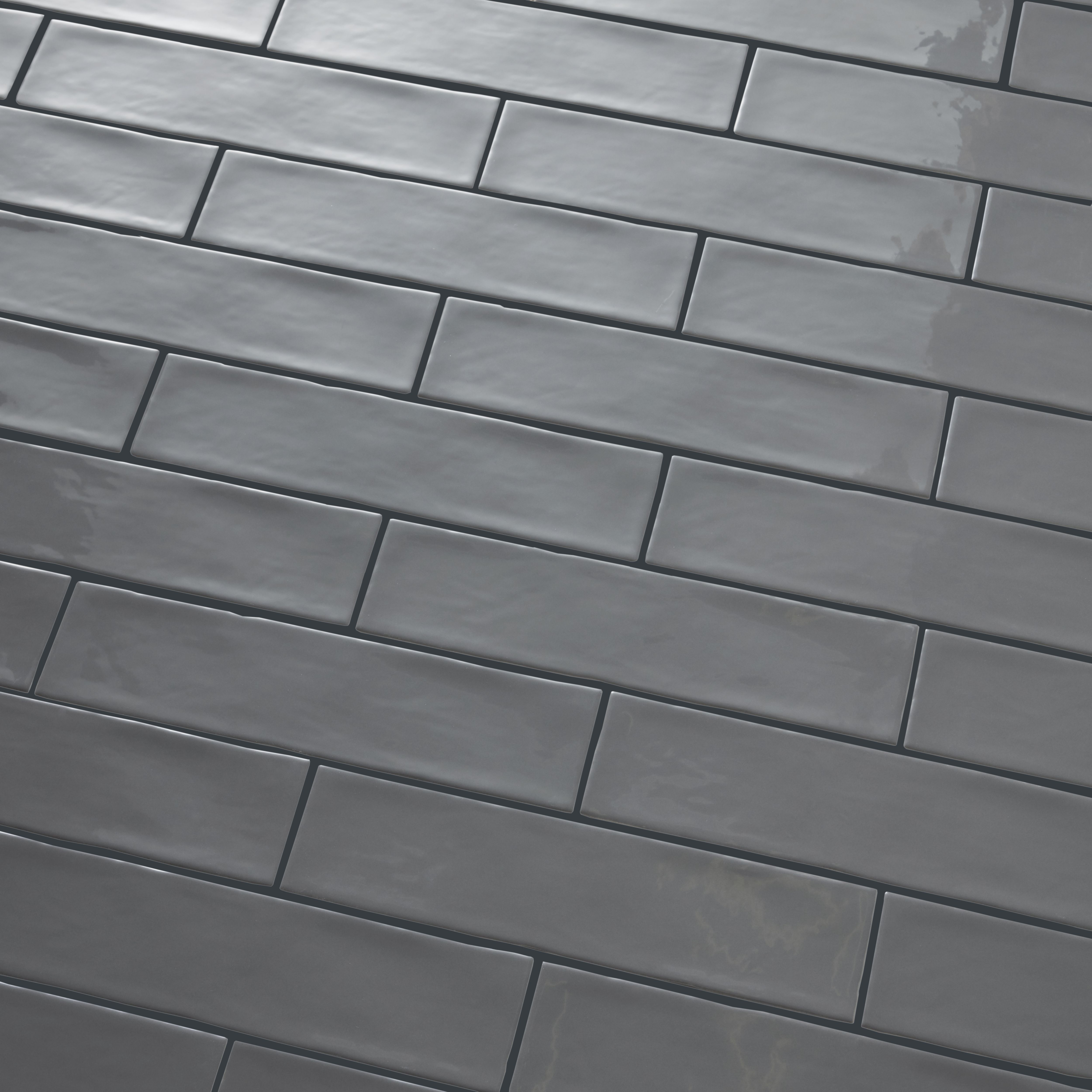 Vernisse Grey Gloss Plain Ceramic Wall Tile, Pack of 41, (L)301mm (W)75.4mm